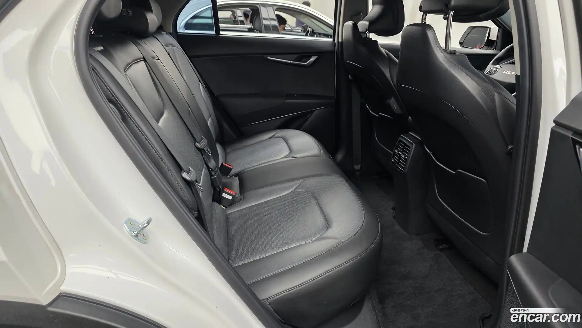 Niro Kia 2023.1-OPTION-015