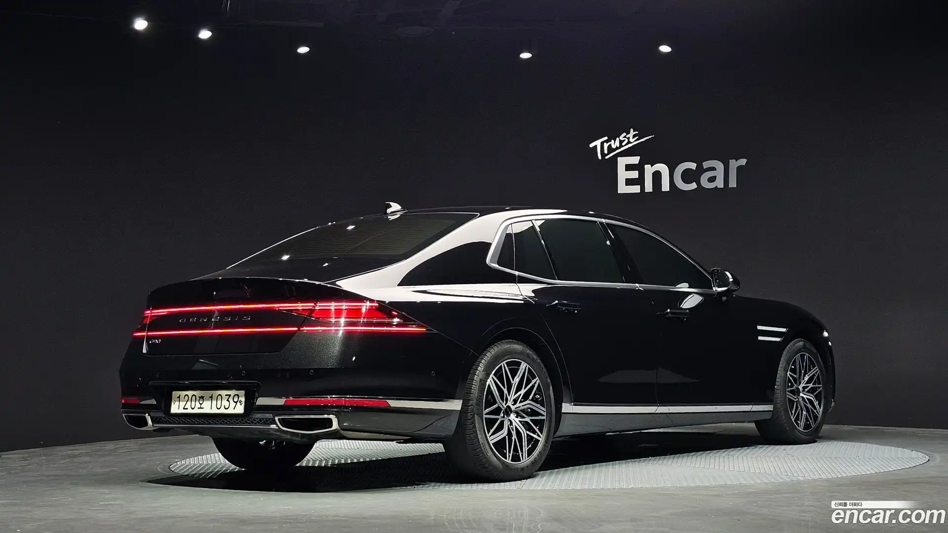 G90 Genesis 2022.8-OUTER-002
