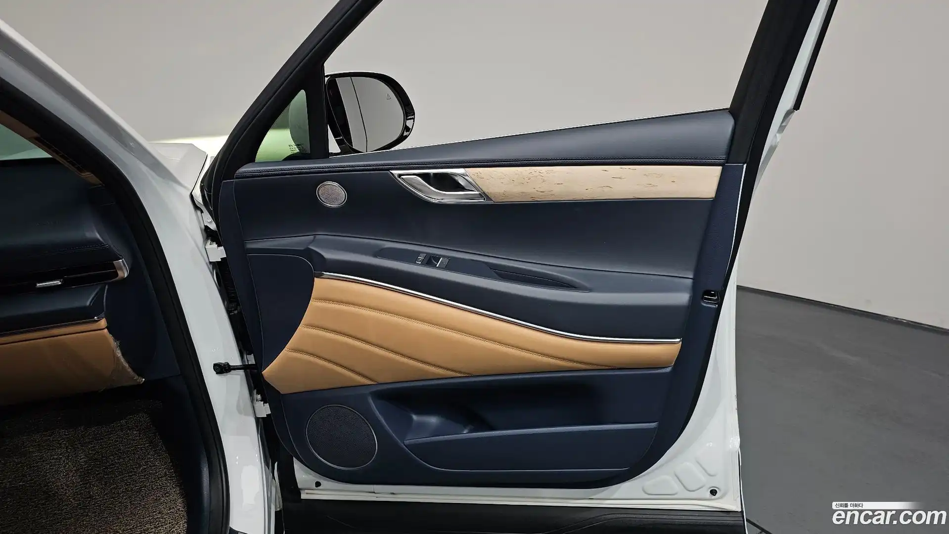 GV80 Genesis 2022.11-INNER-034