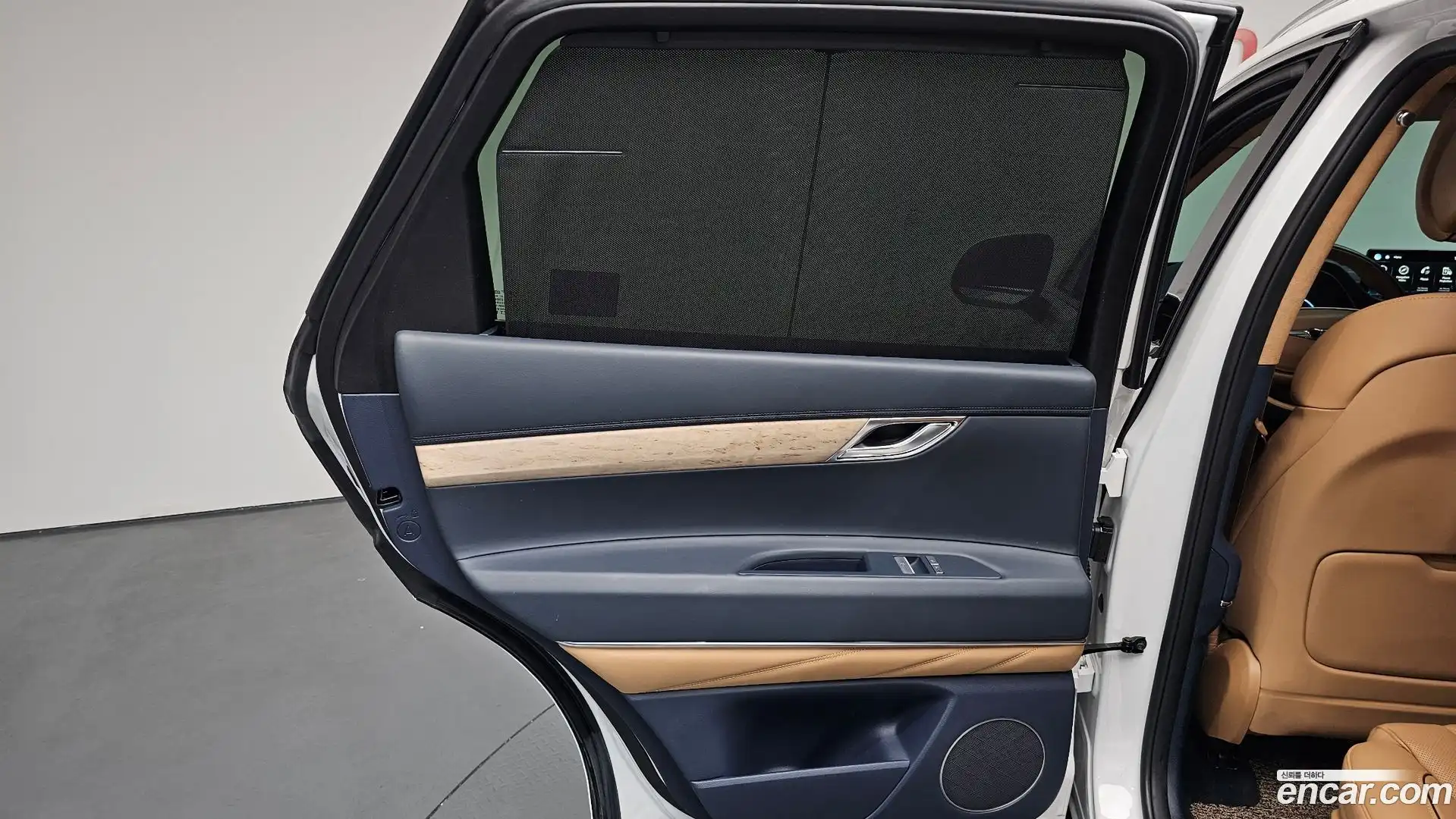 GV80 Genesis 2022.11-INNER-035