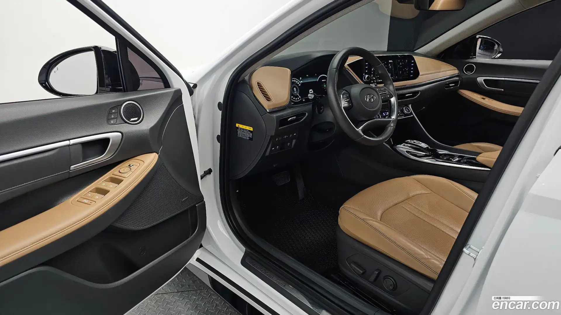 Sonata Hyundai 2019.11-OPTION-015