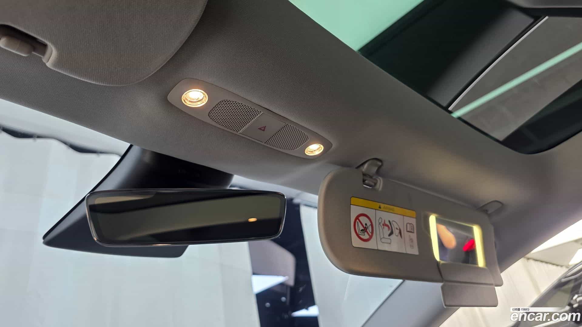 Model 3 Tesla 2020.5-OPTION-021