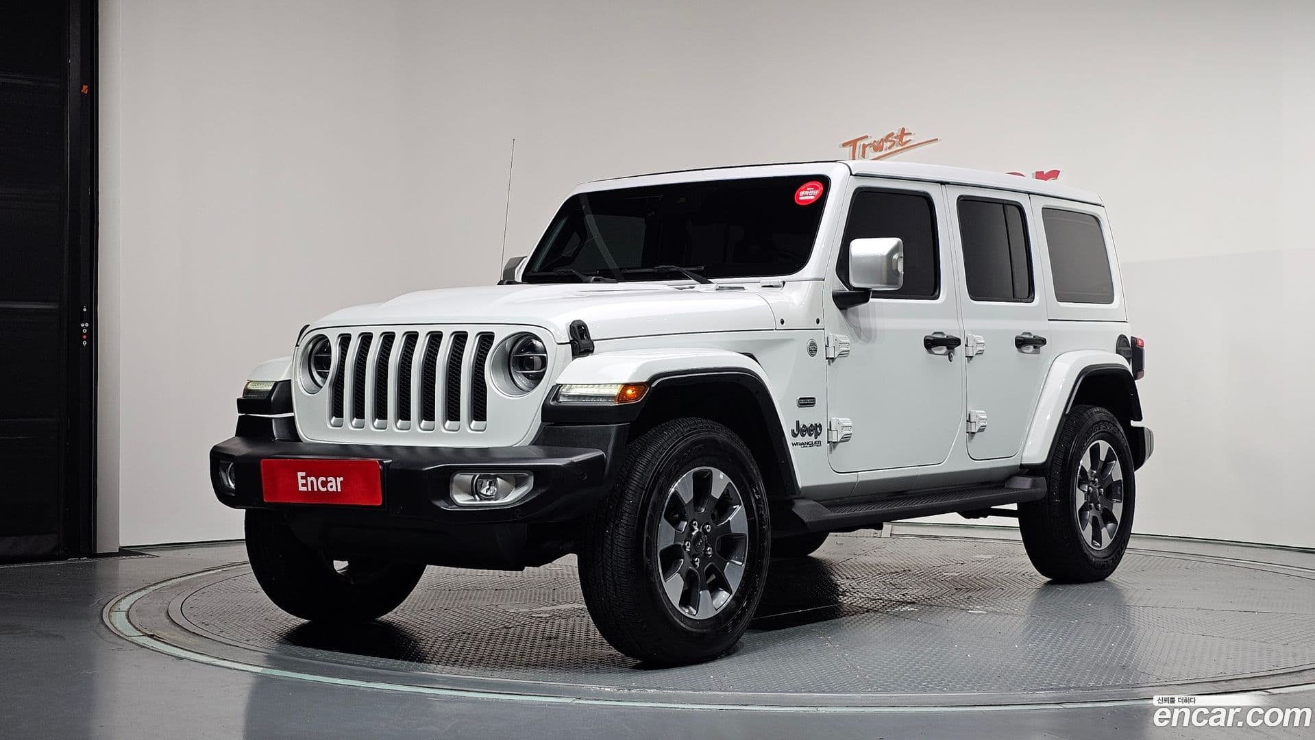 Main__Slider__Photo:Wrangler Jeep 2022.2-0