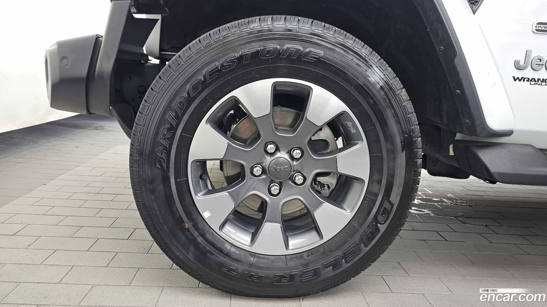 Wrangler Jeep 2022.2-OUTER-005