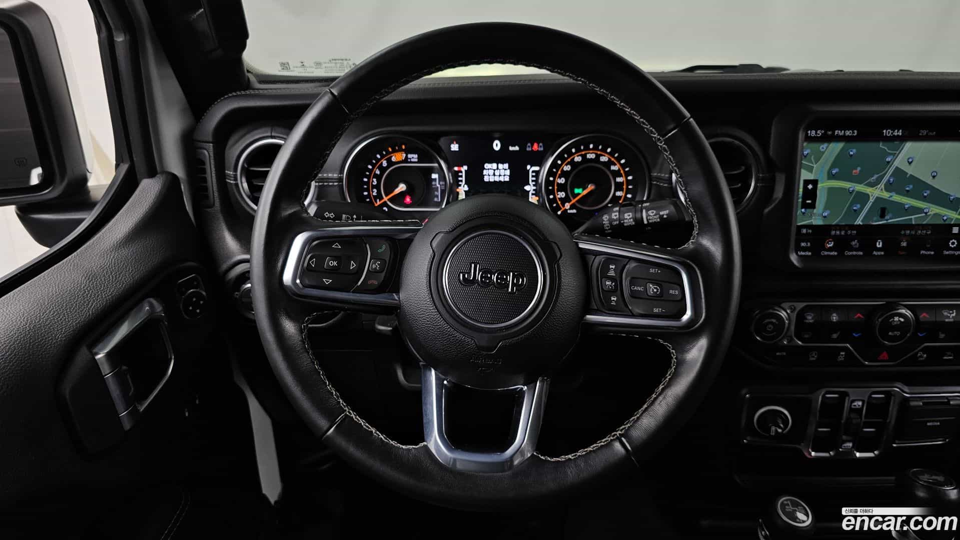 Wrangler Jeep 2022.2-OPTION-017