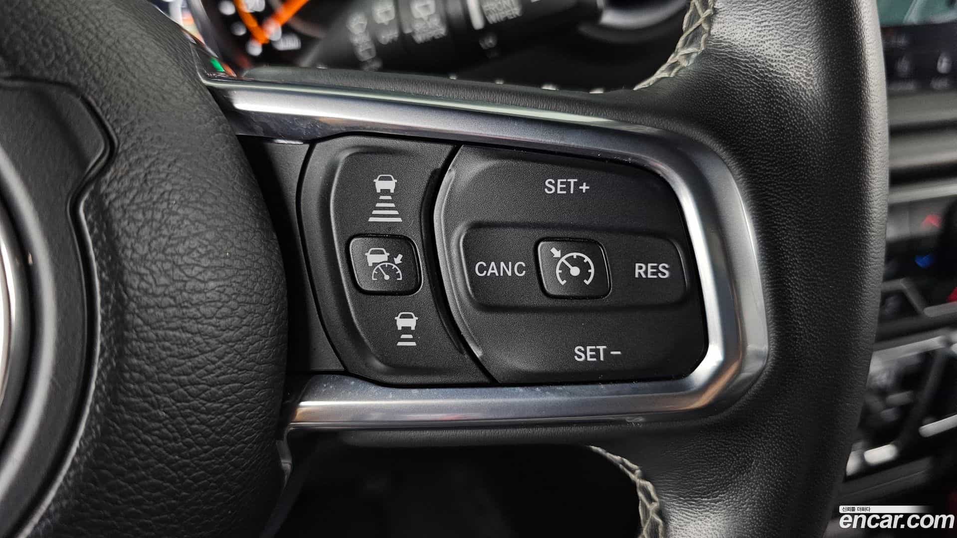 Wrangler Jeep 2022.2-OPTION-021