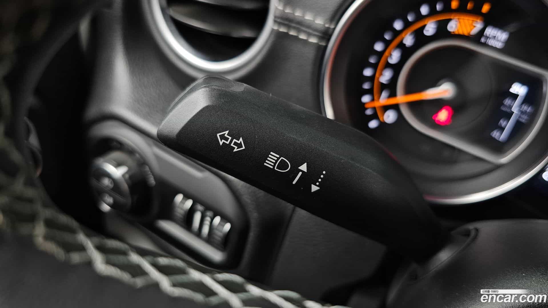 Wrangler Jeep 2022.2-OPTION-047