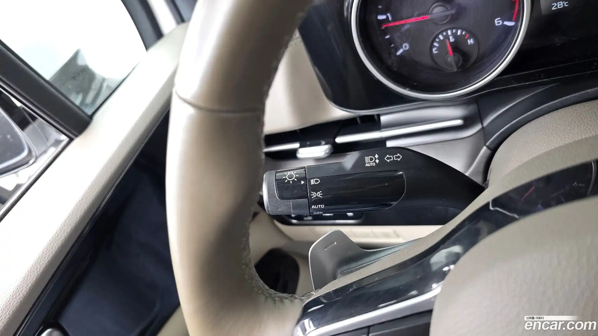 Canival Kia 2020.8-OPTION-042