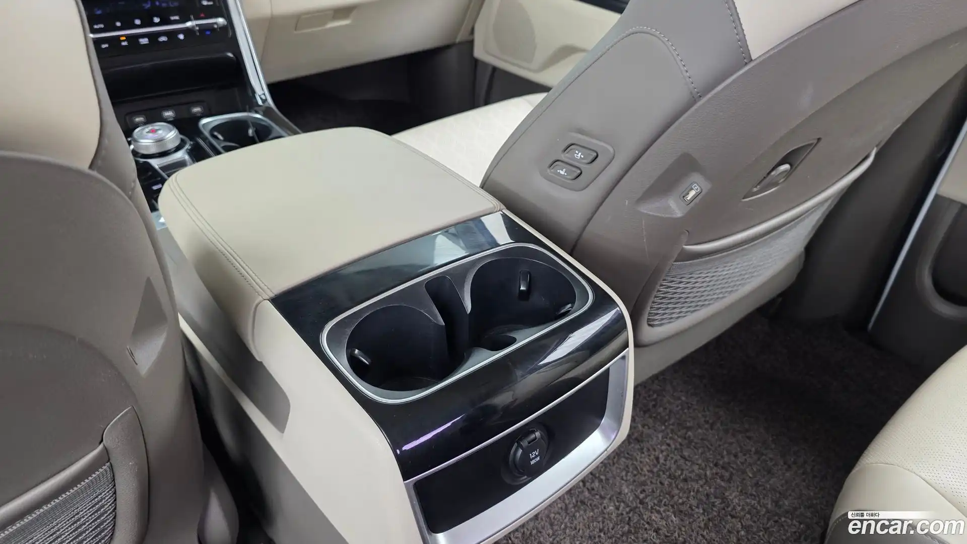Canival Kia 2020.8-OPTION-046