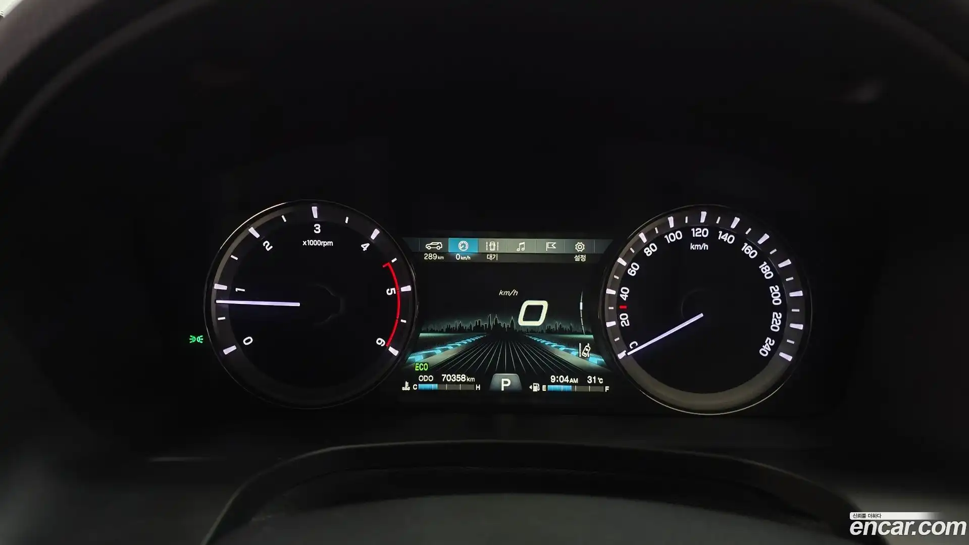 Rexton KG Mobility 2019.8-INNER-008