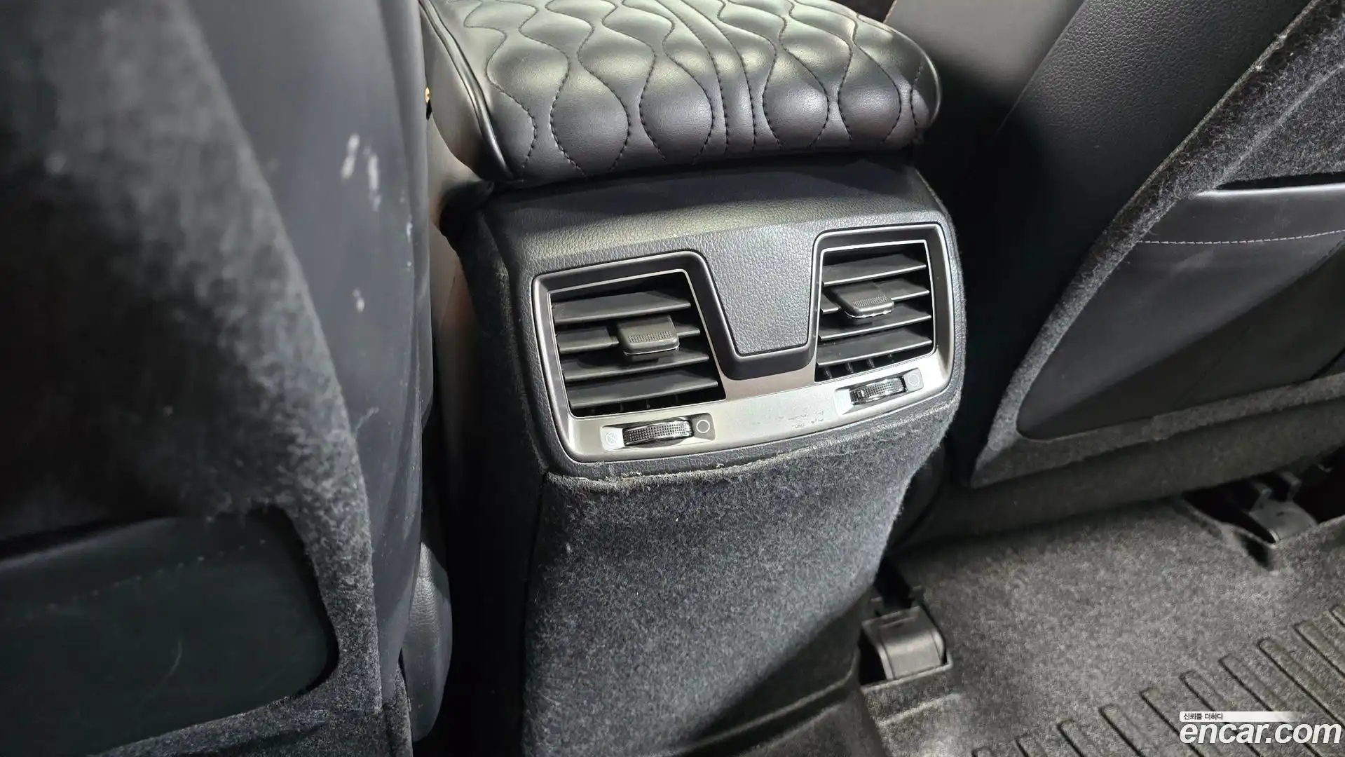 Rexton KG Mobility 2019.8-OPTION-047