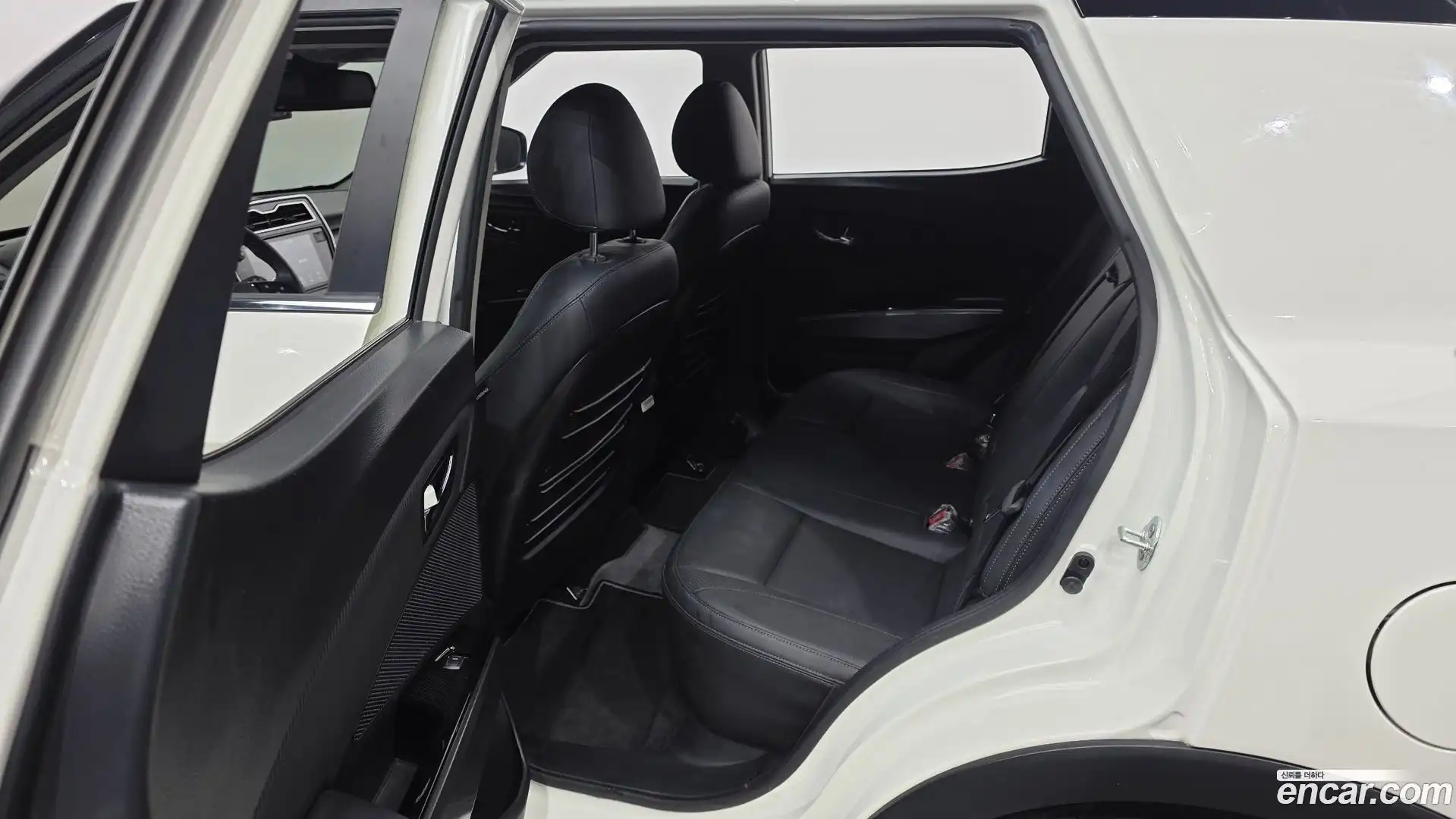 TIBOLI KG Mobility 2020.0-OPTION-016