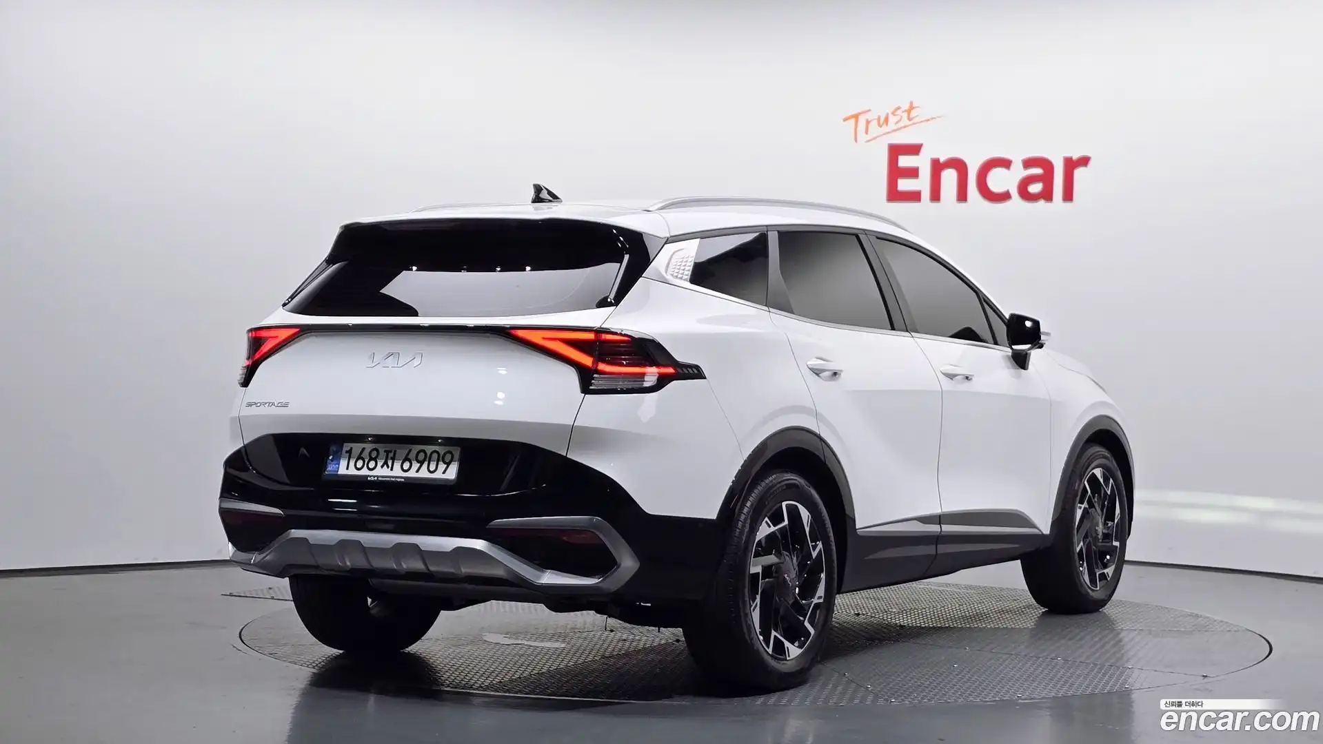 Sportage Kia 2022.8-OUTER-002