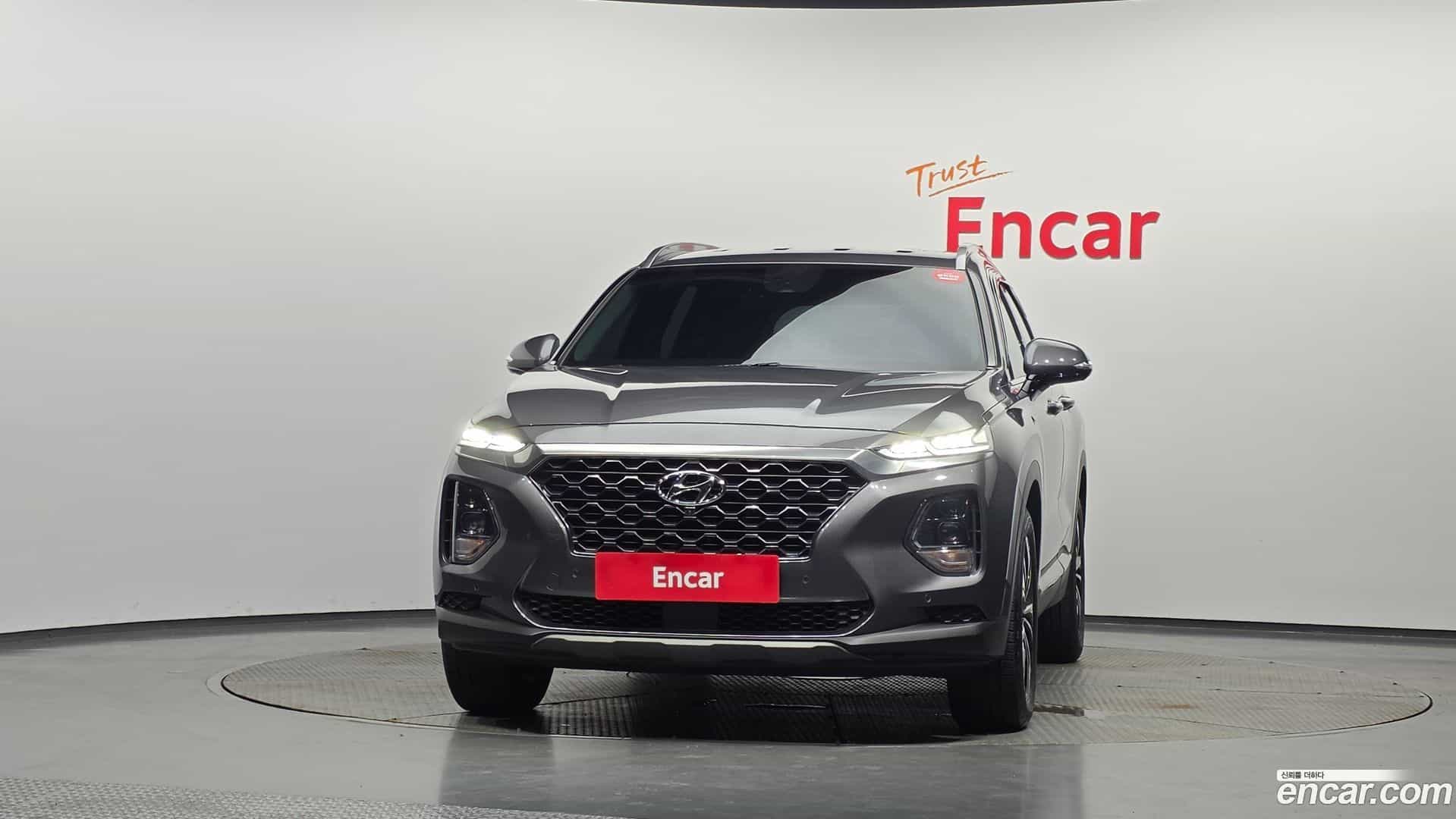 Santafe Hyundai 2019.2-OUTER-003