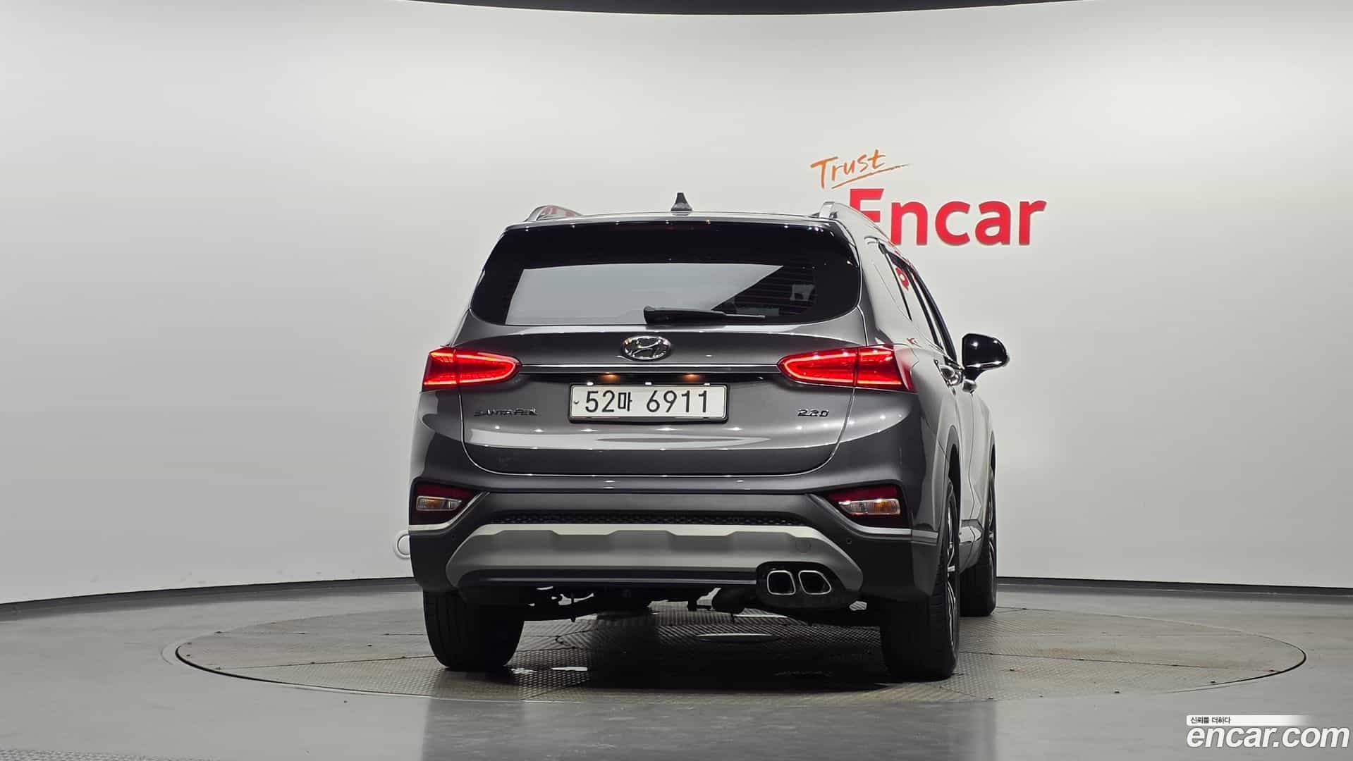 Santafe Hyundai 2019.2-OUTER-004