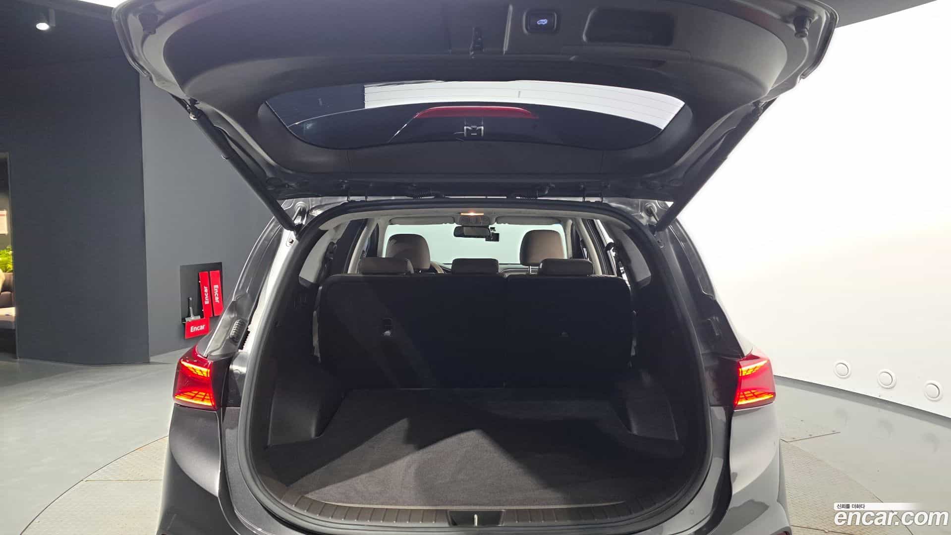 Santafe Hyundai 2019.2-OPTION-020