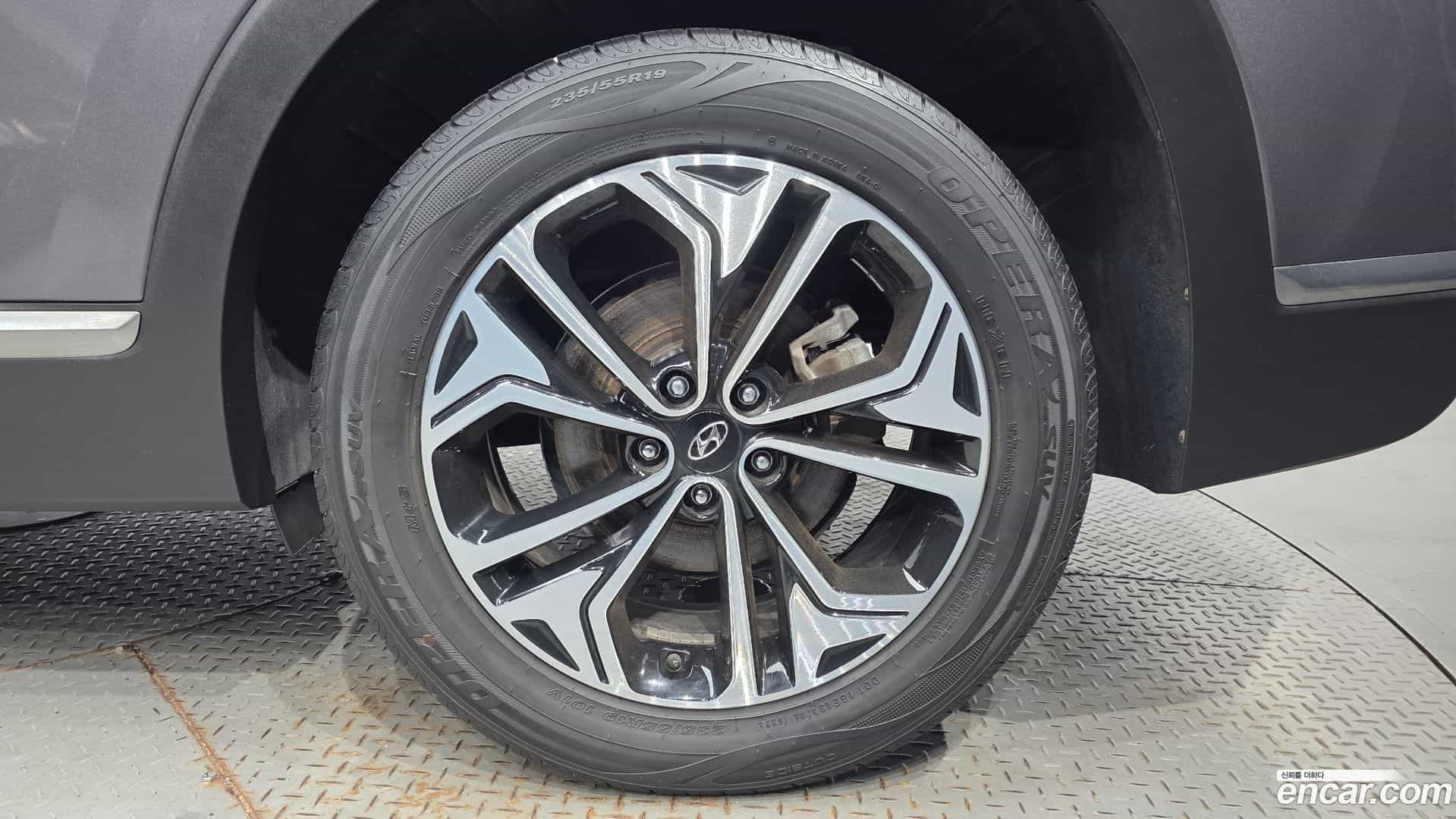 Santafe Hyundai 2019.2-OUTER-031