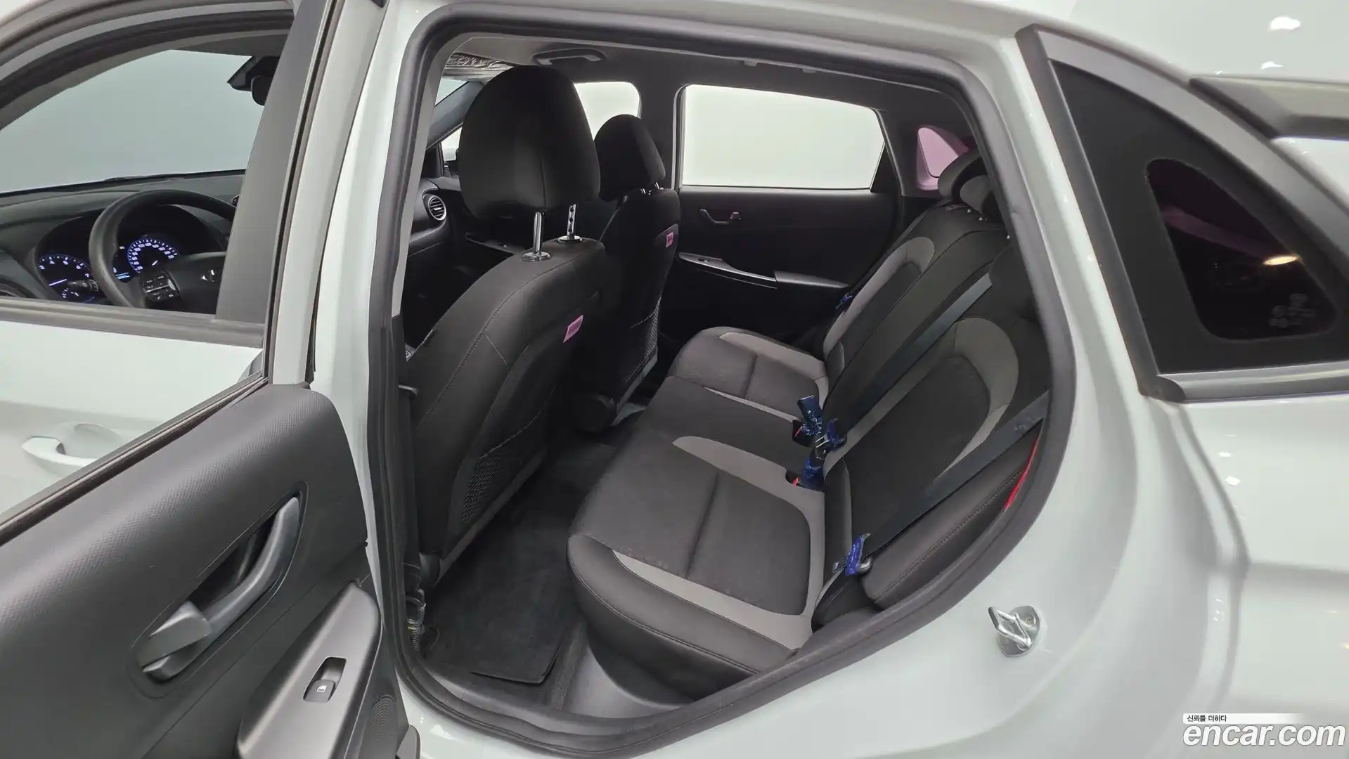 Kona Hyundai 2020.5-INNER-036