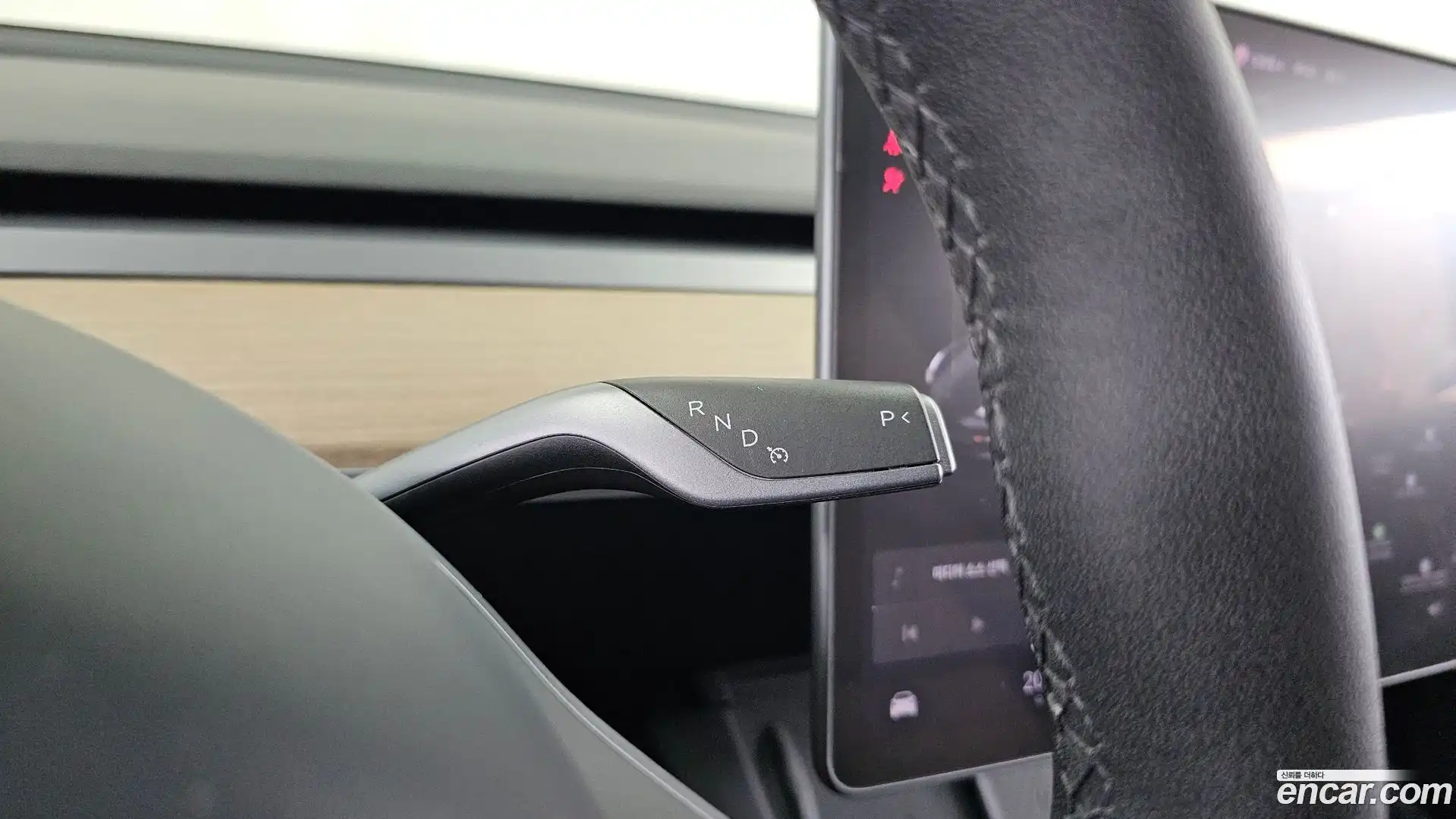 Model 3 Tesla 2021.2-INNER-009