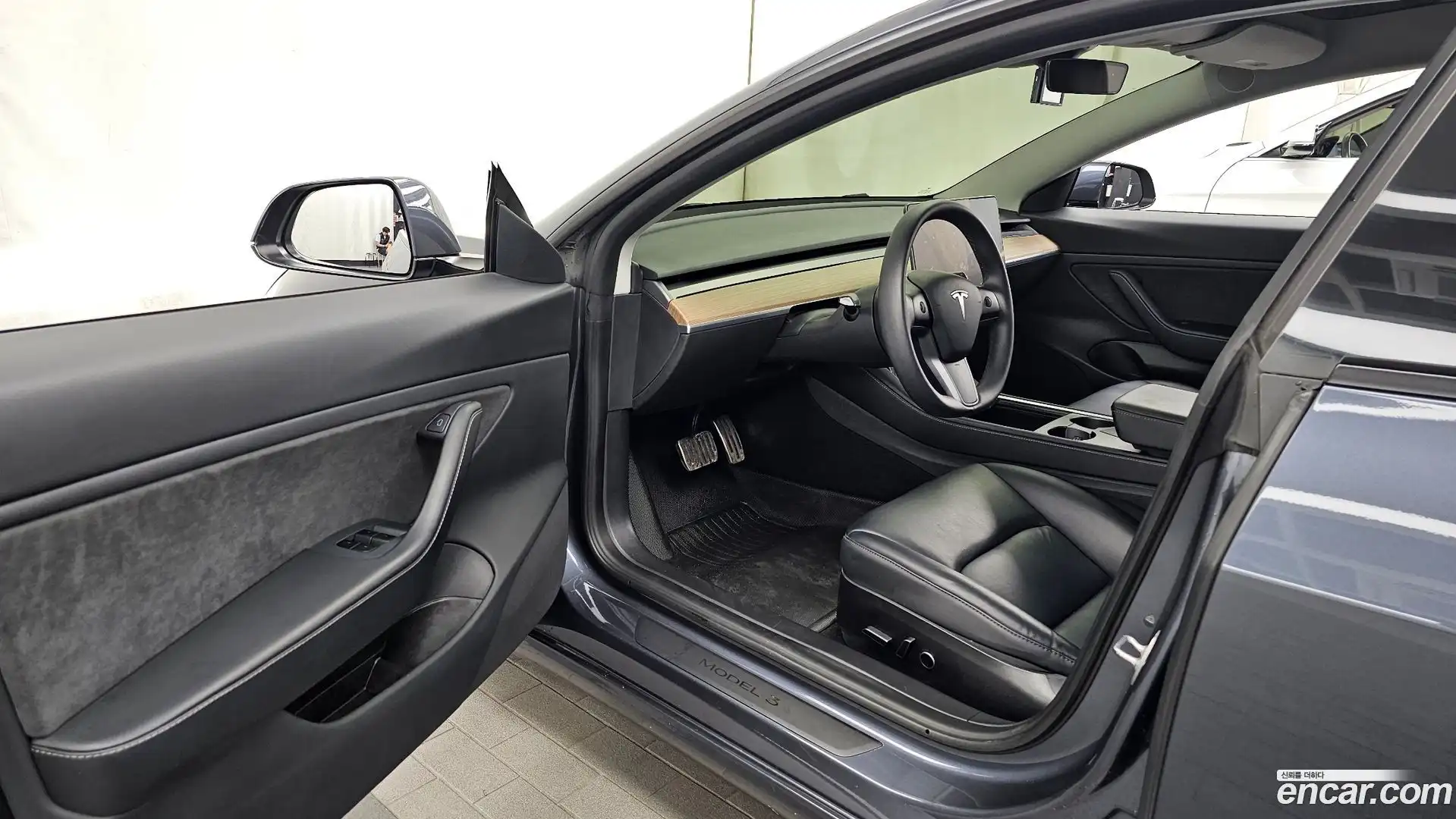 Model 3 Tesla 2021.2-INNER-010