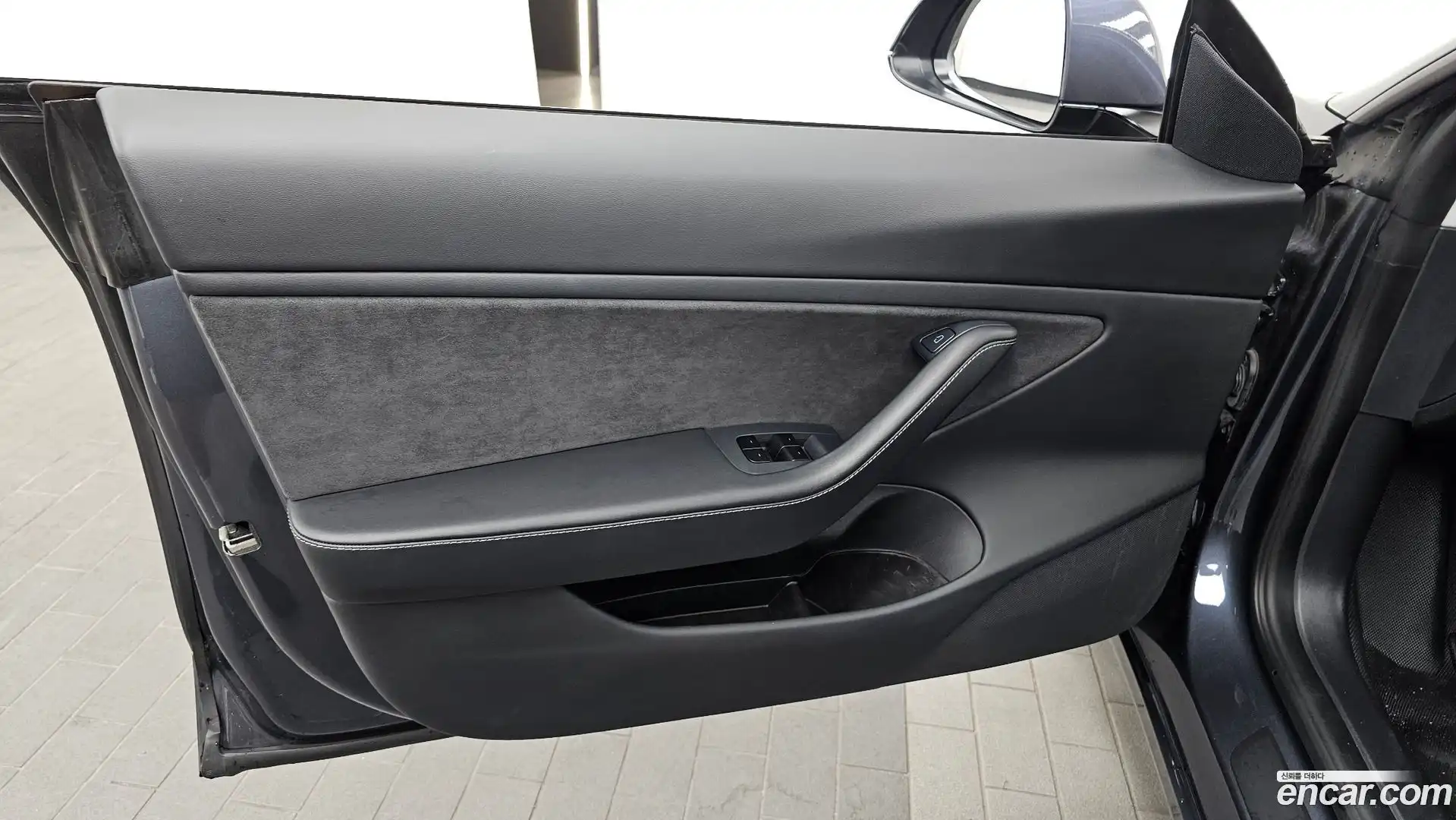 Model 3 Tesla 2021.2-INNER-034