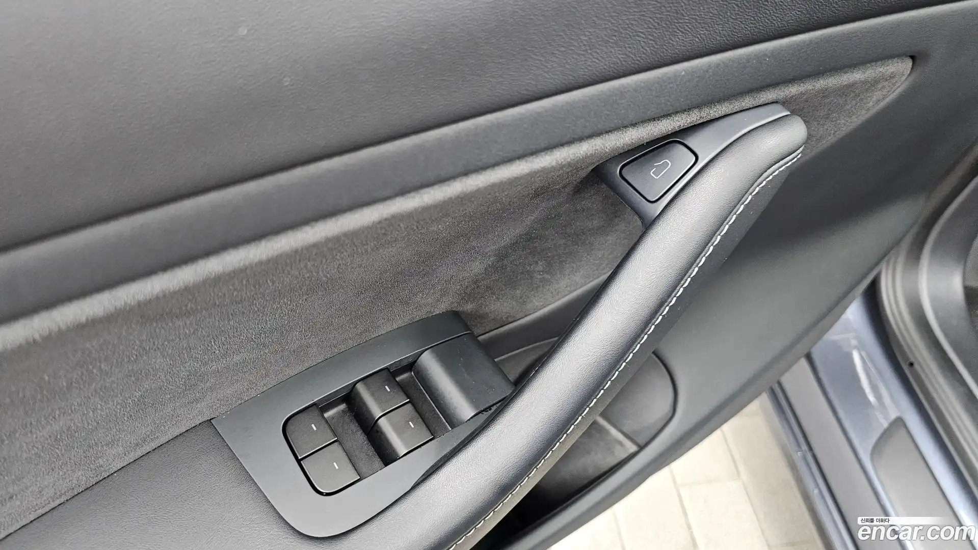 Model 3 Tesla 2021.2-OPTION-040