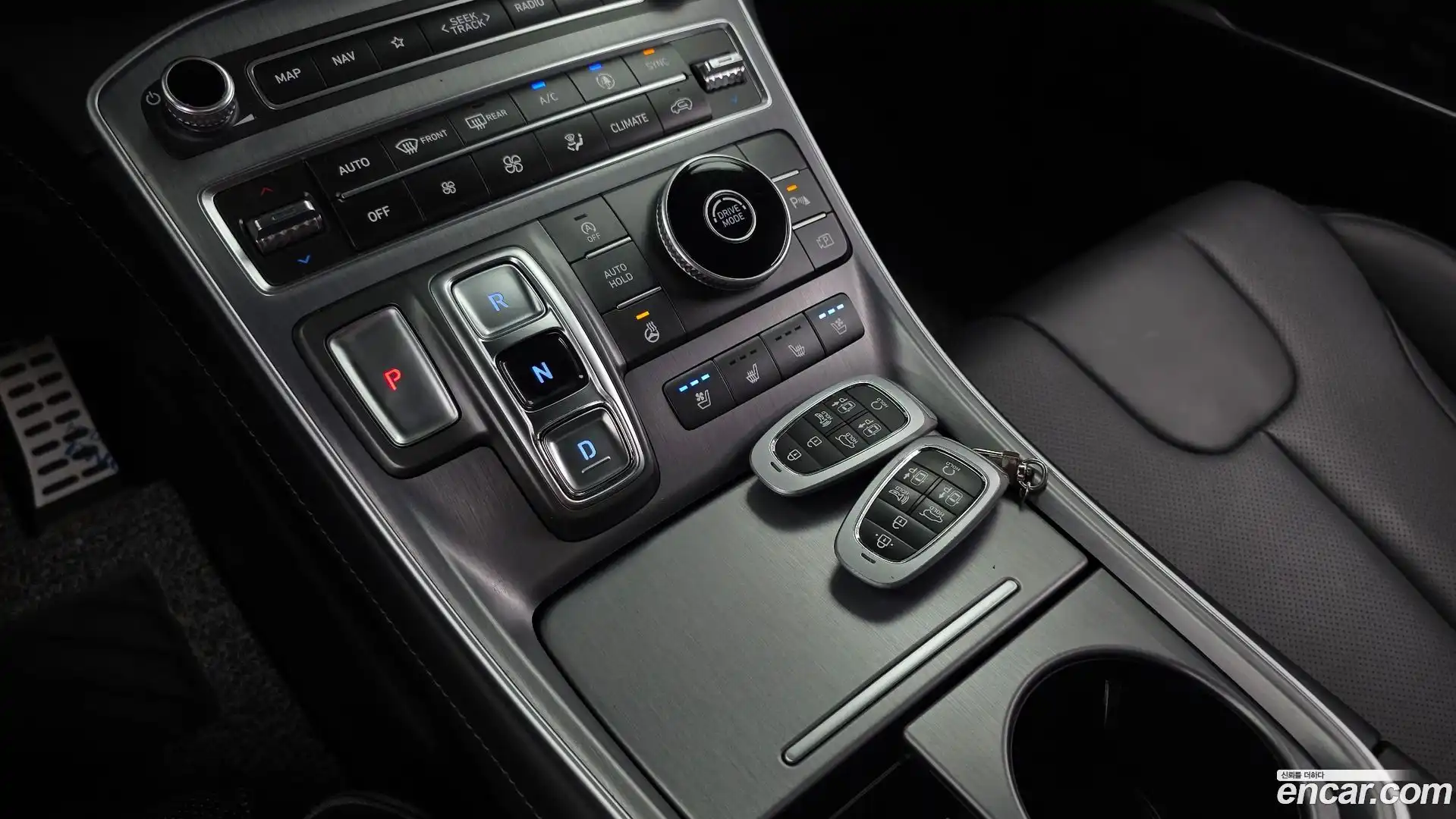 Santafe Hyundai 2022.5-INNER-009