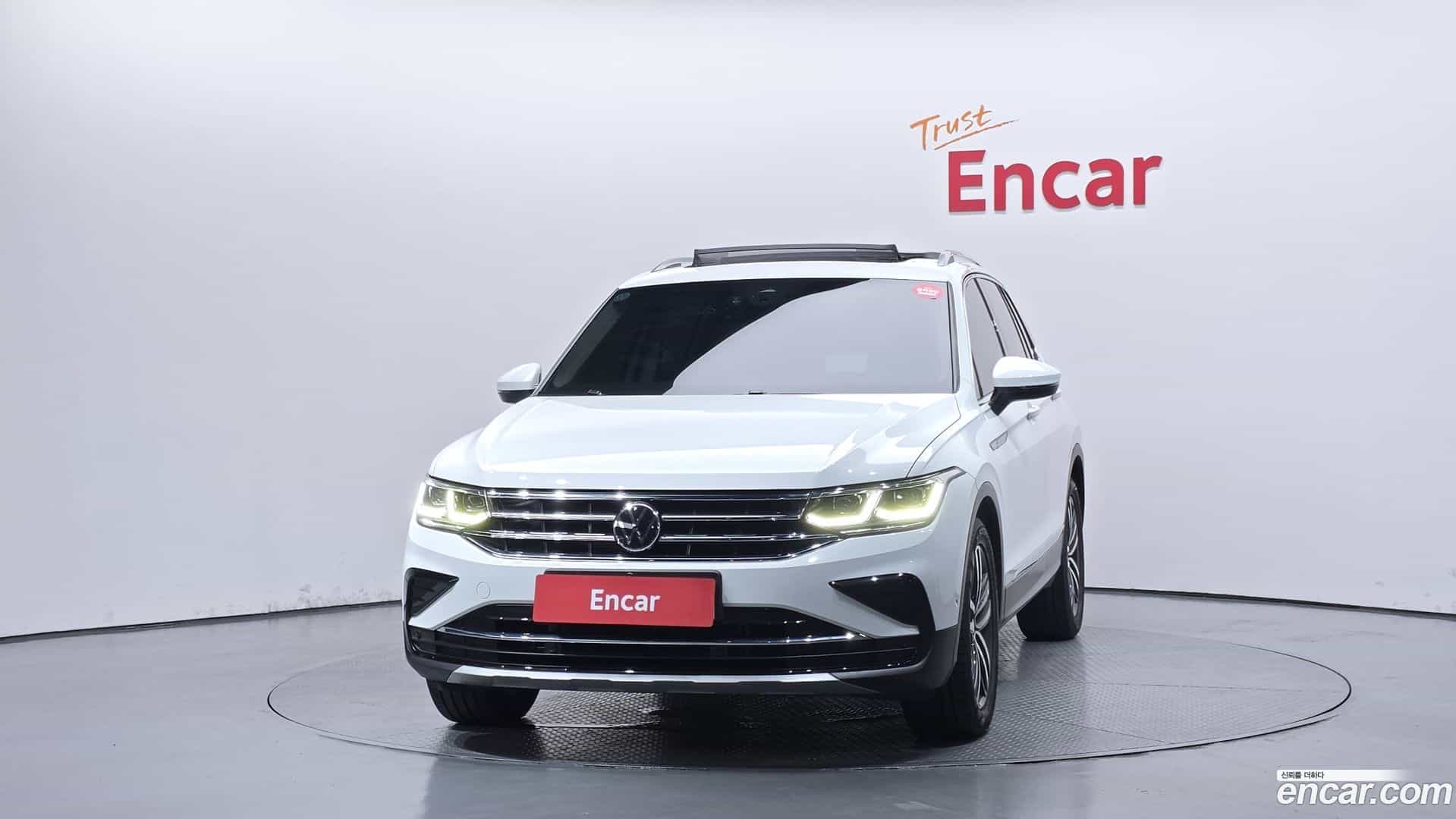 Tiguan Volkswagen 2021.7-OUTER-003