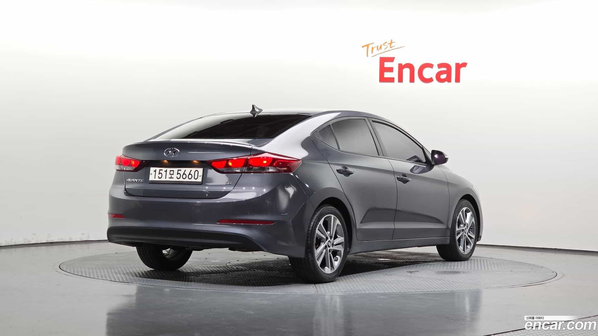 AVANTE Hyundai 2017.11-OUTER-002