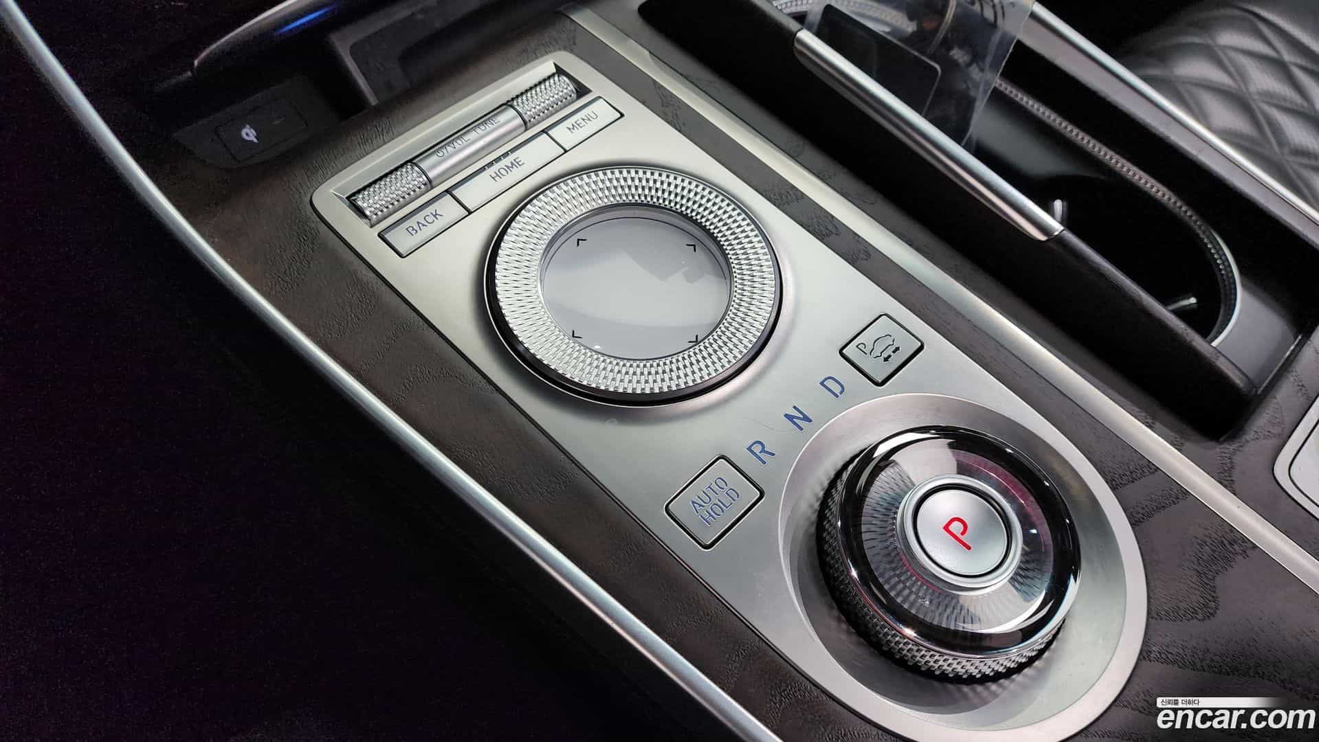 GV80 Genesis 2021.2-INNER-009