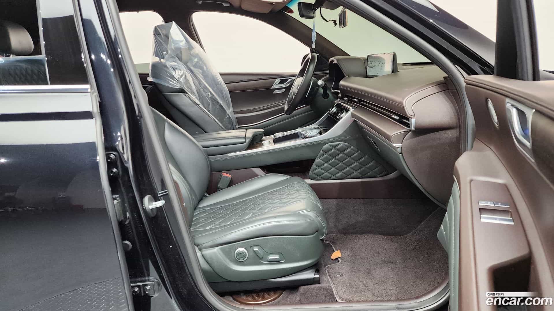 GV80 Genesis 2021.2-INNER-036