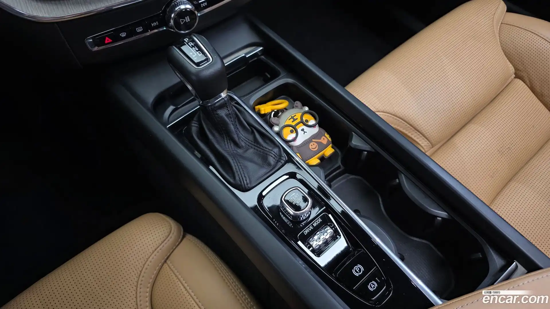 XC60 Volvo 2018.3-INNER-009