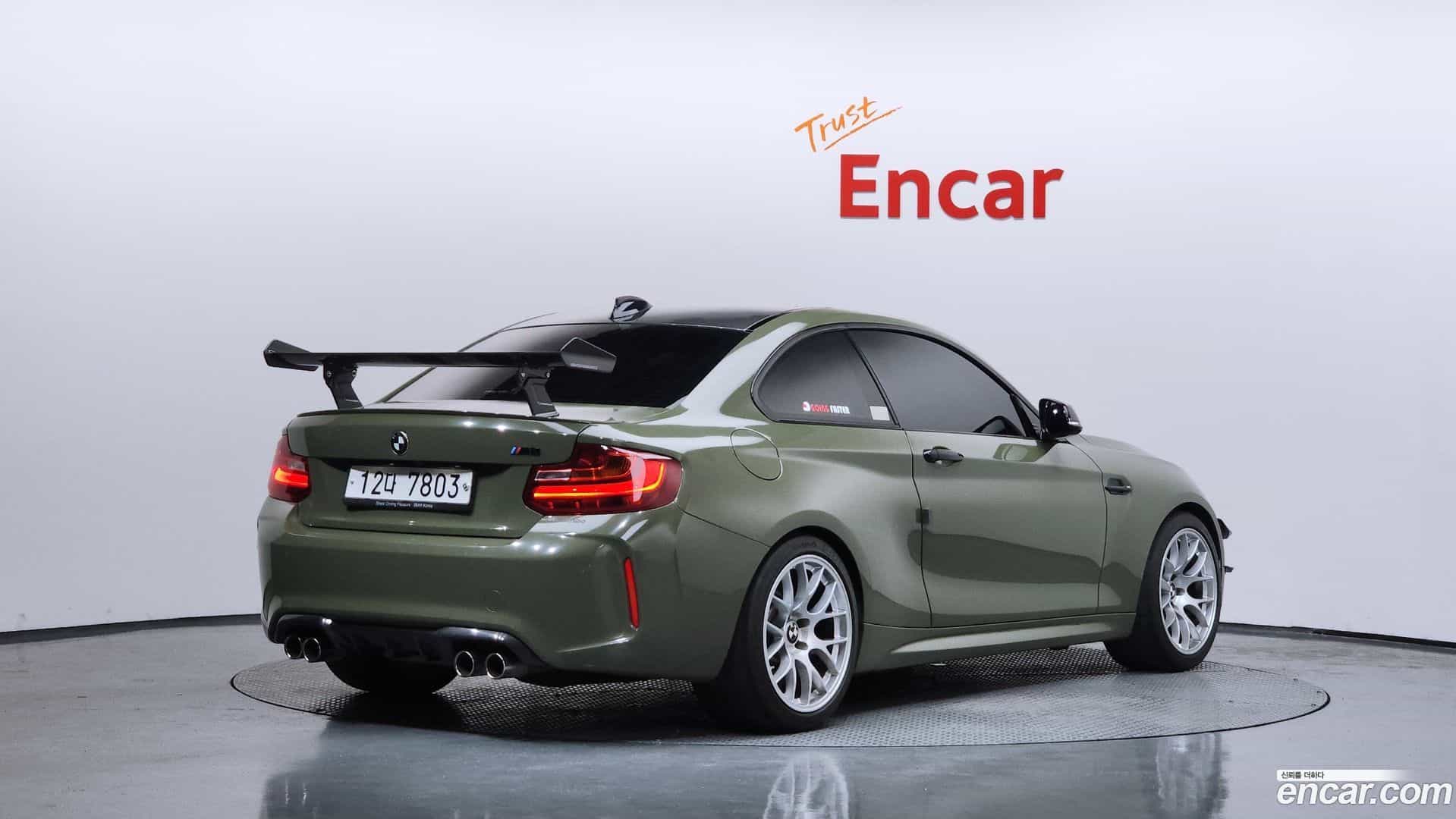 M2 BMW 2017.11-OUTER-002