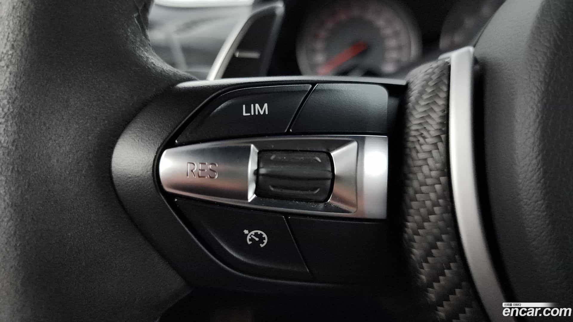 M2 BMW 2017.11-OPTION-021