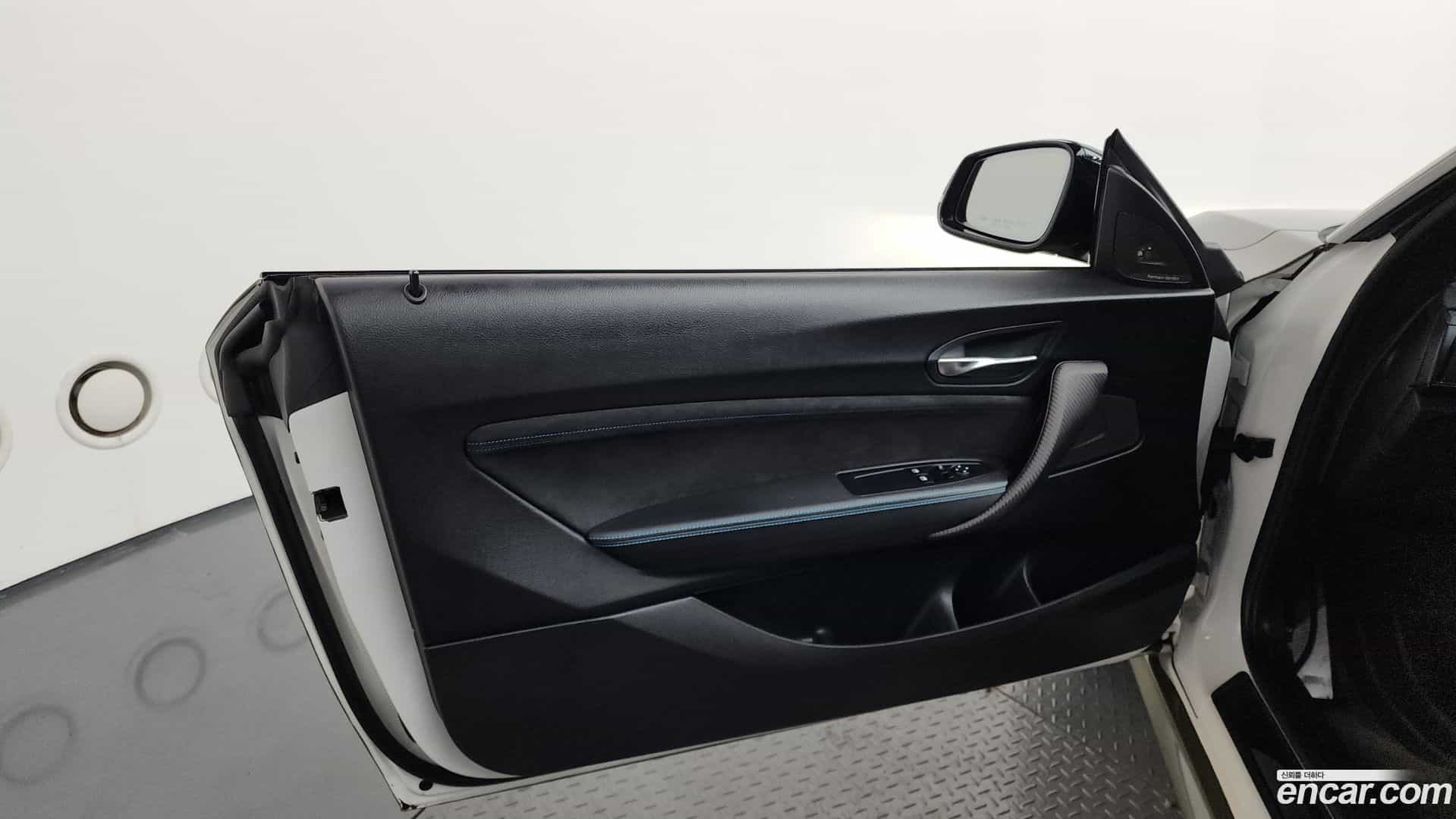 M2 BMW 2017.11-INNER-035