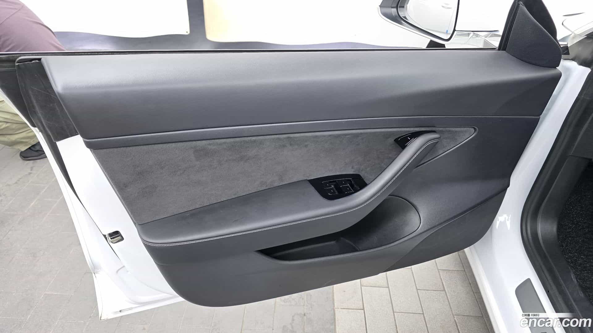Model 3 Tesla 2020.7-INNER-034