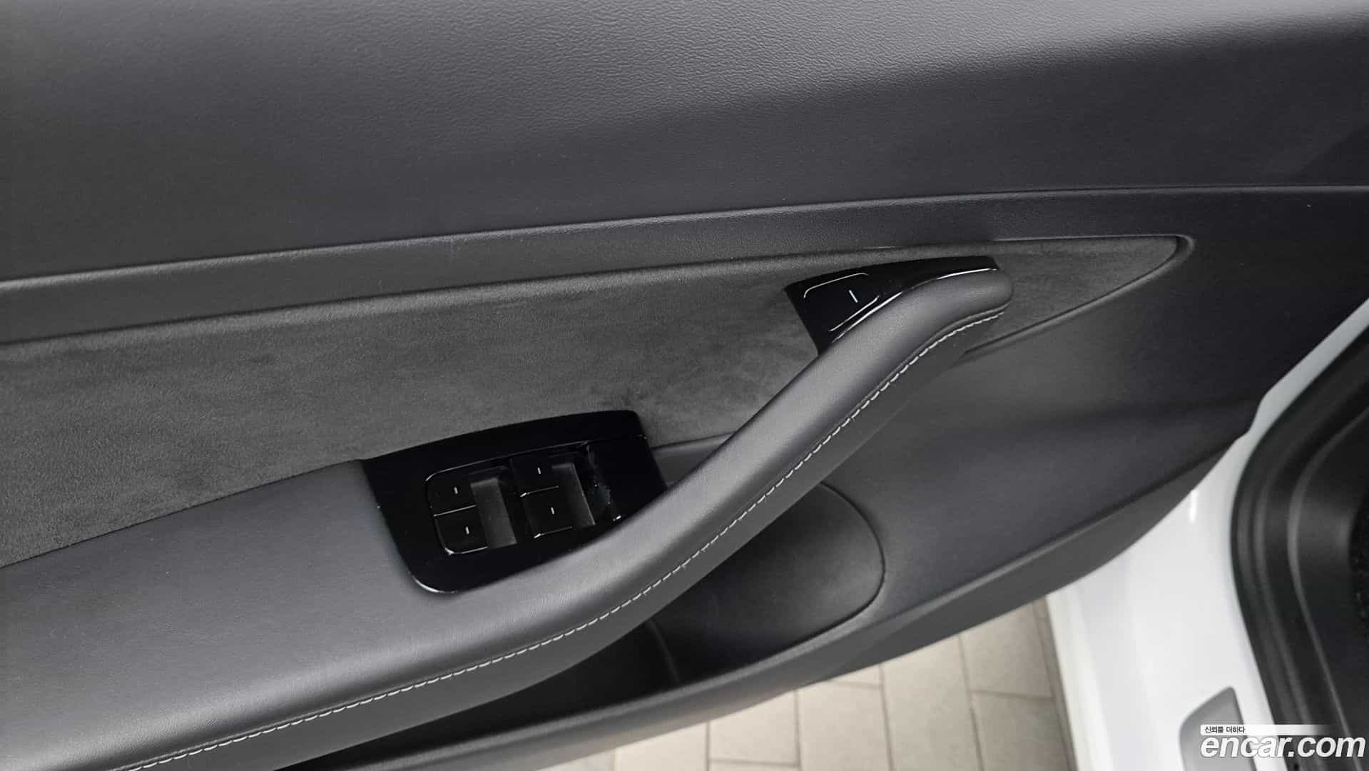 Model 3 Tesla 2020.7-OPTION-043
