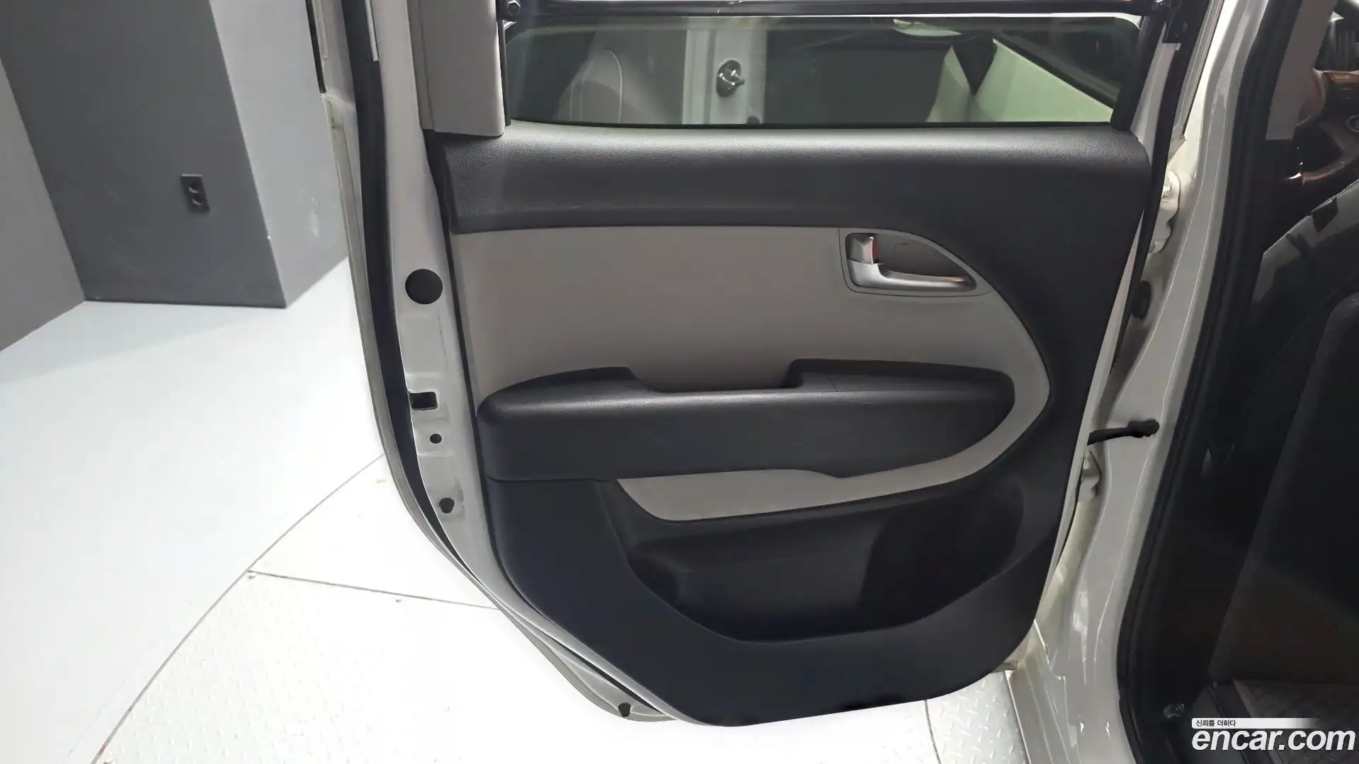RAY Kia 2024.5-INNER-035