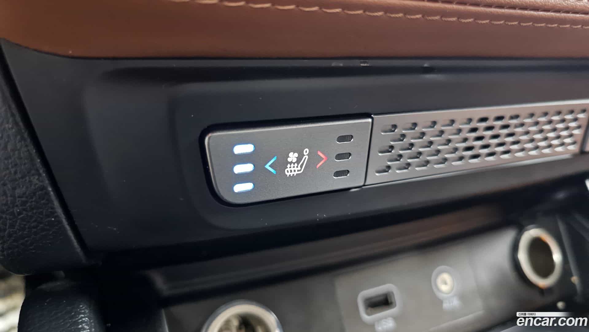 Rexton KG Mobility 2019.0-OPTION-021