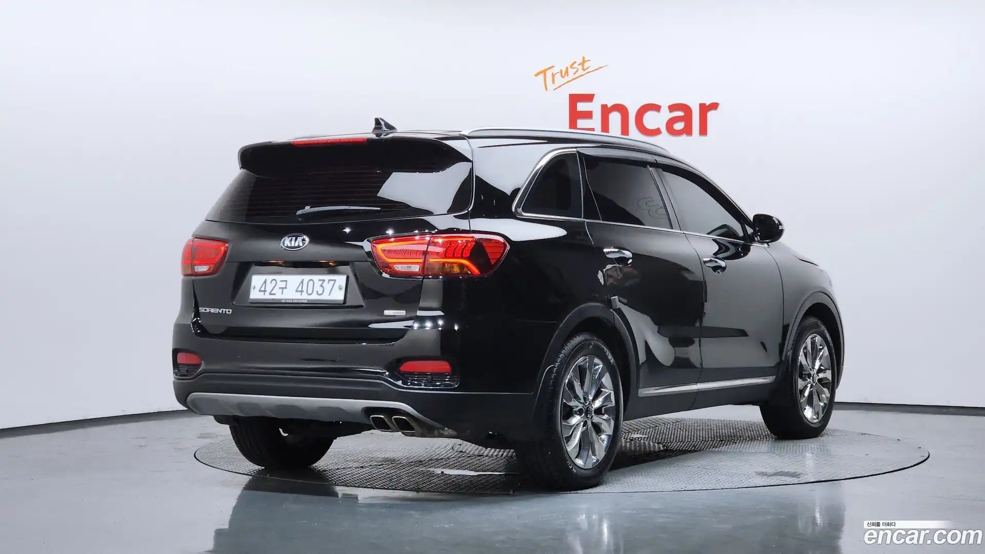 Sorento Kia 2018.2-OUTER-002