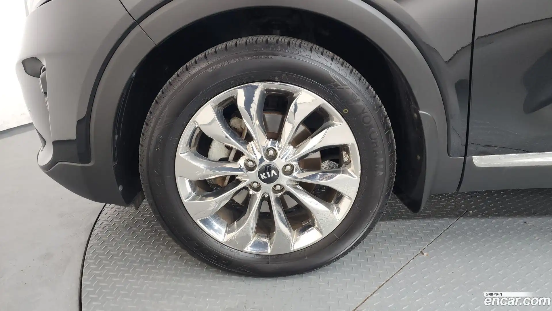 Sorento Kia 2018.2-OUTER-005