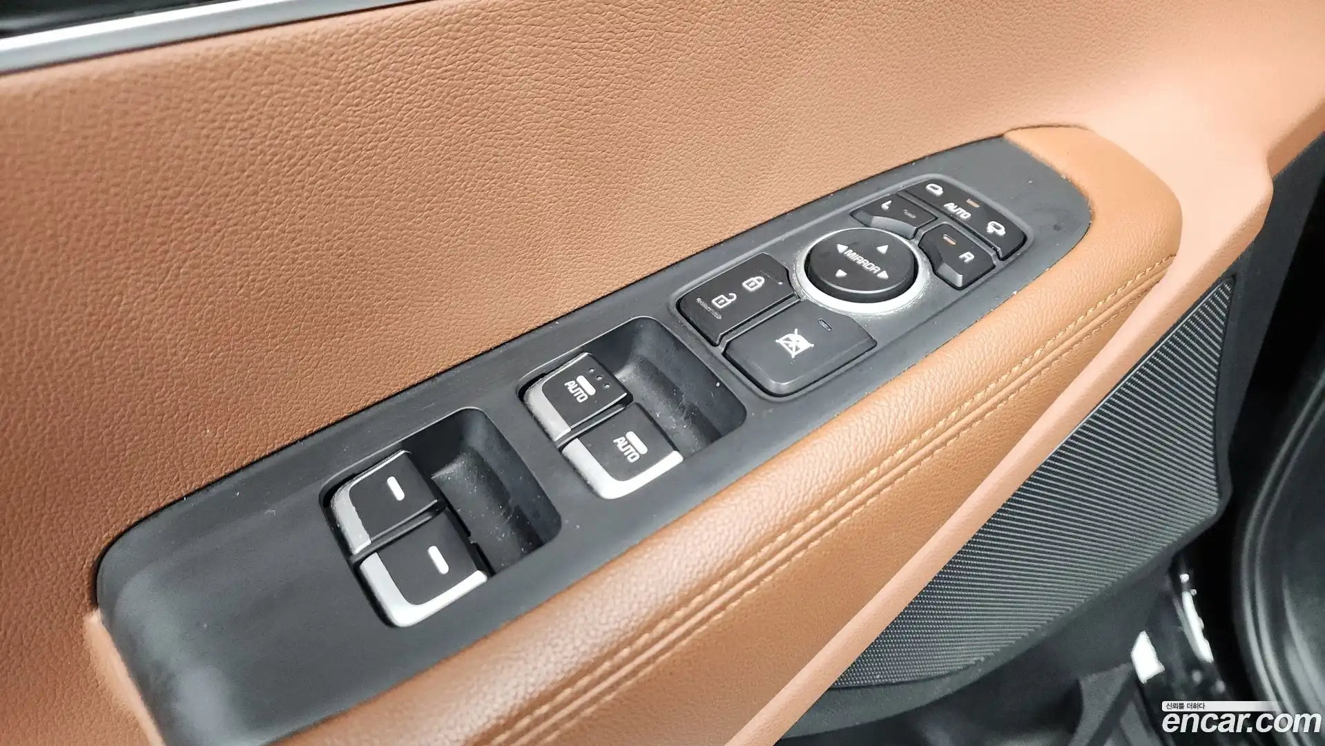 Sorento Kia 2018.2-OPTION-048
