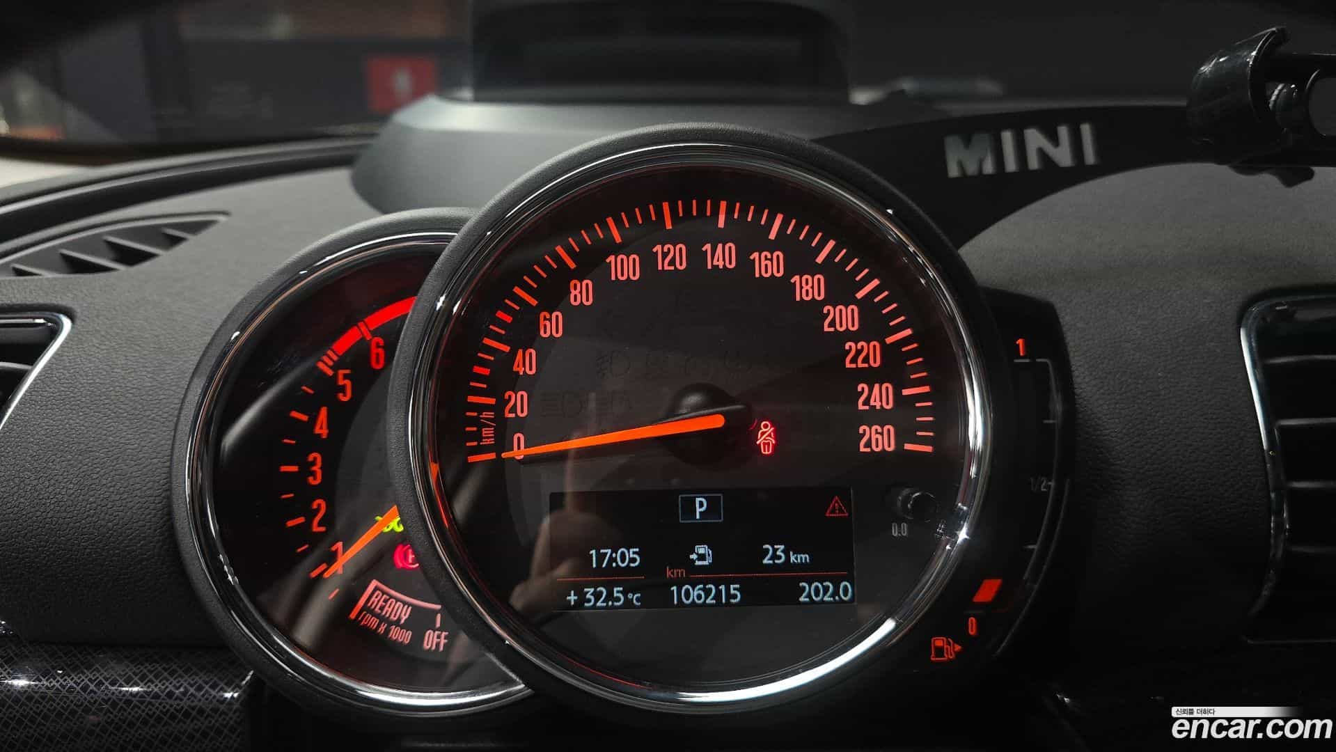 Clubman Mini 2020.7-INNER-008