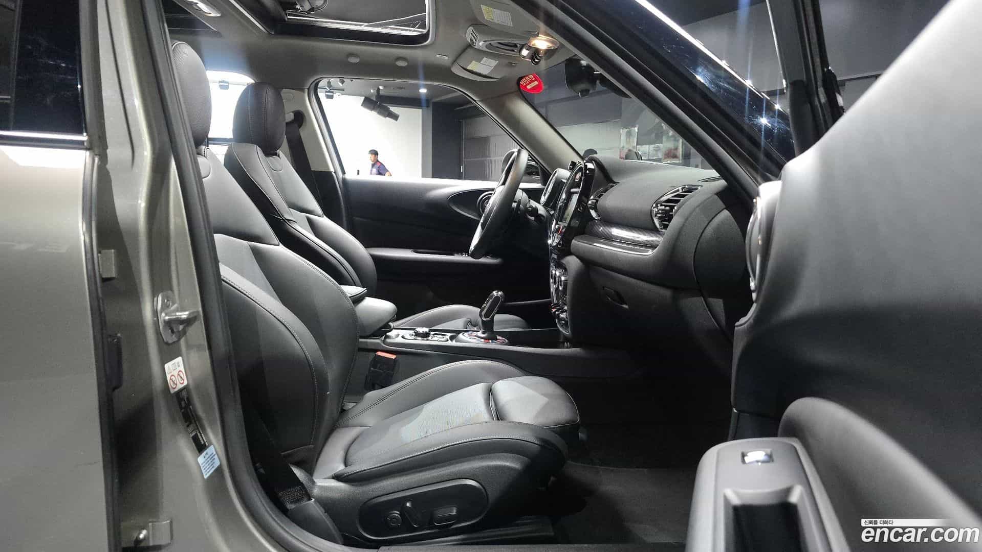 Clubman Mini 2020.7-INNER-036