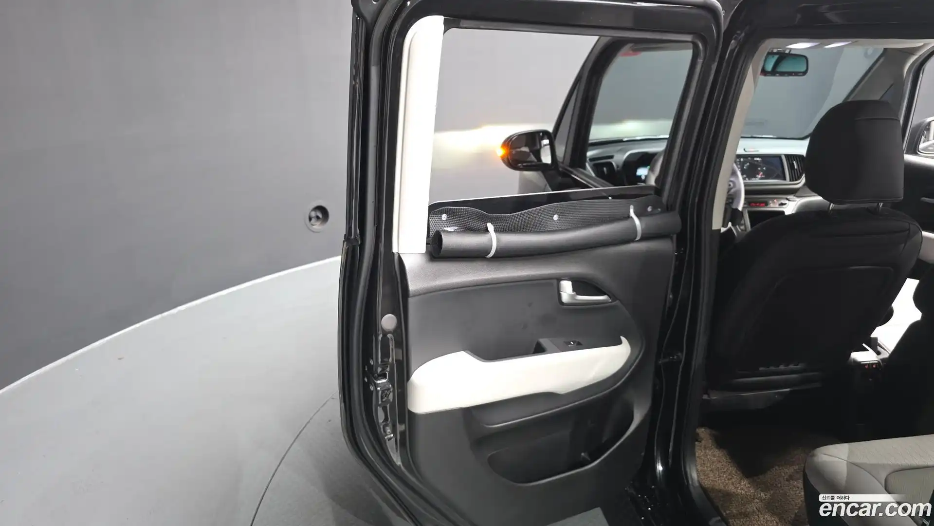 RAY Kia 2024.4-INNER-035