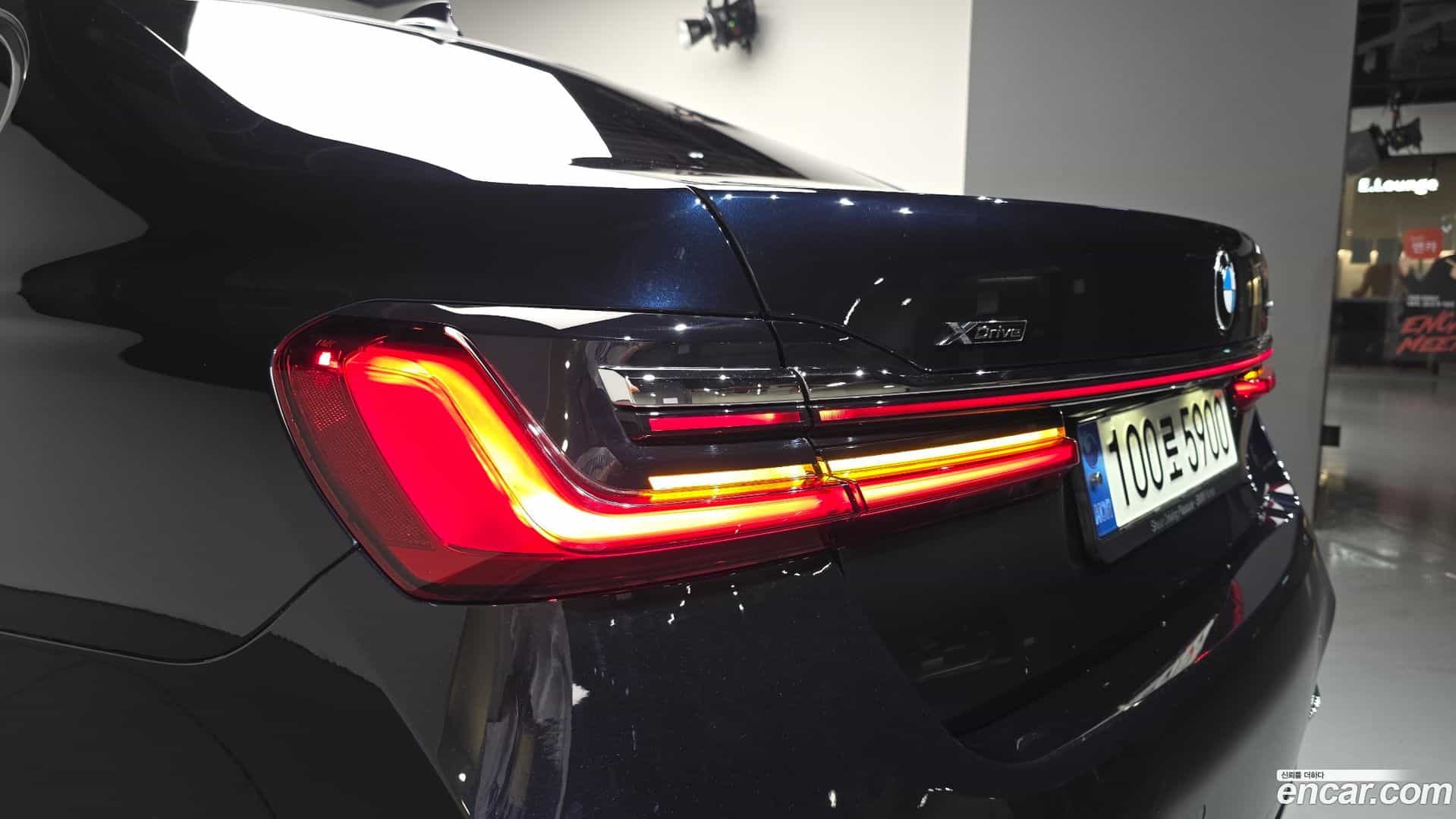 7-Series BMW 2021.5-OUTER-033