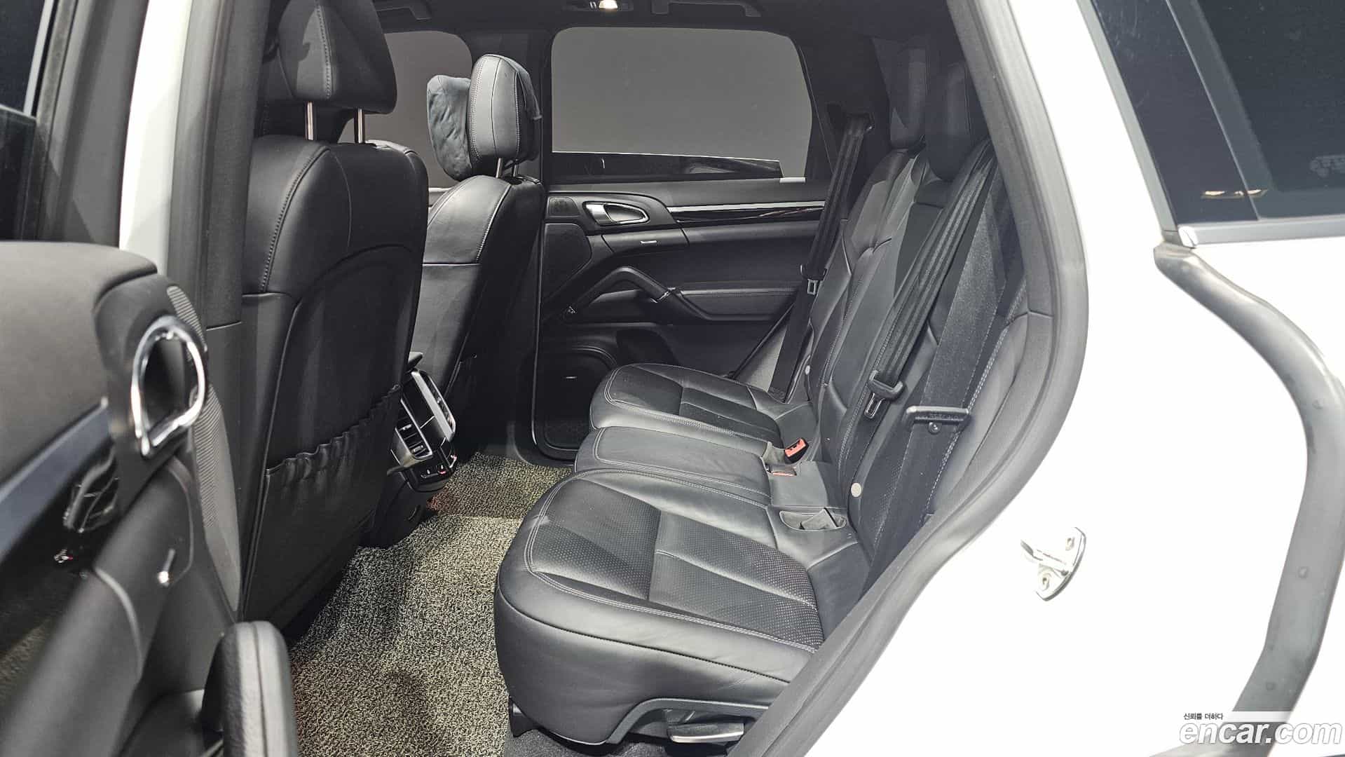 Cayenne Porsche 2013.7-OPTION-016