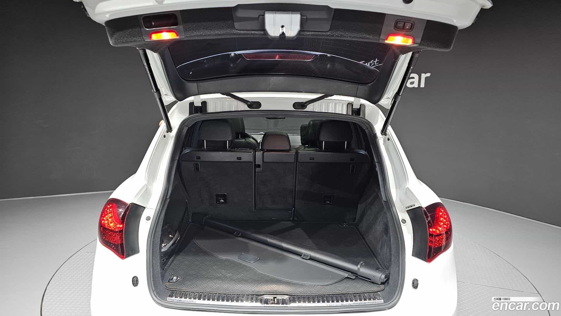 Cayenne Porsche 2013.7-OPTION-024
