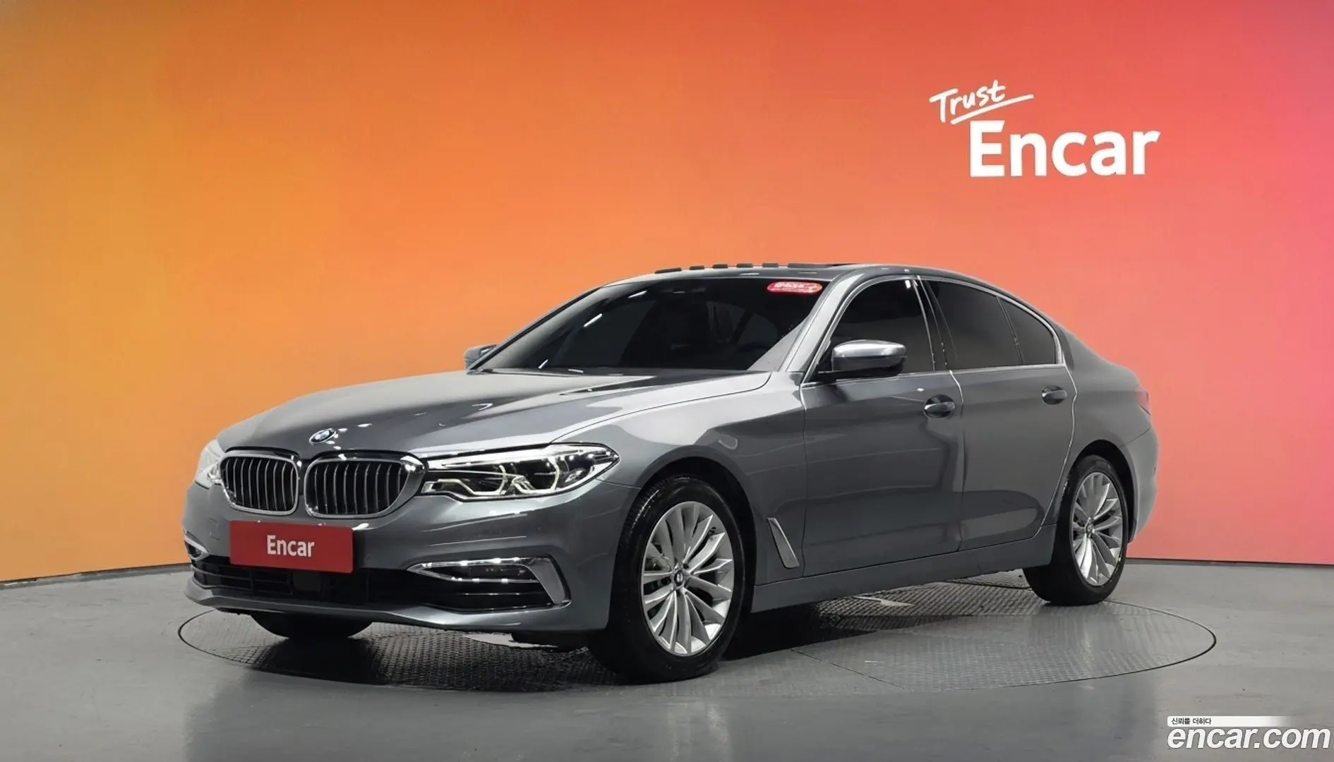 Main__Slider__Photo:5-Series BMW 2019.5-0