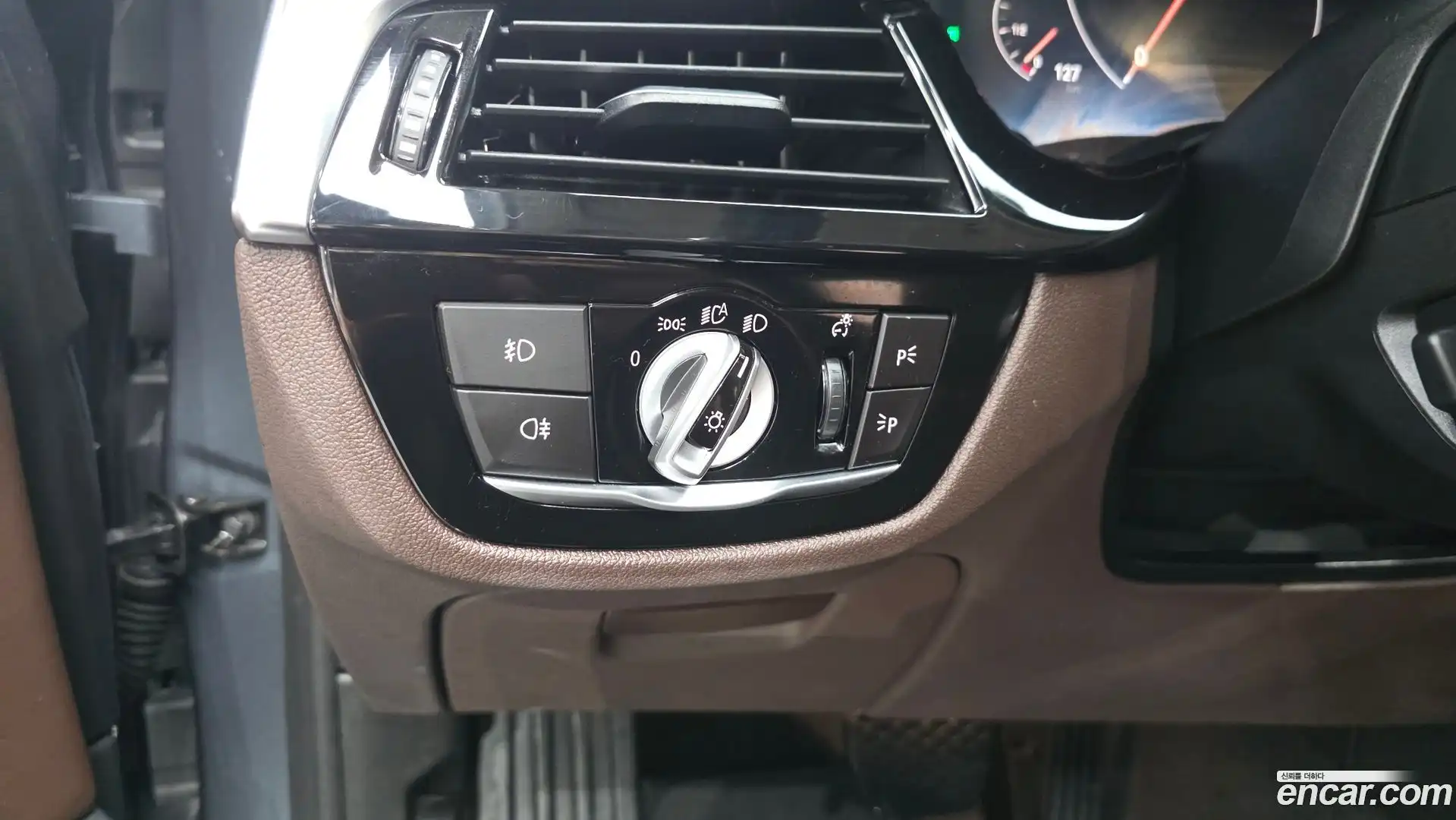5-Series BMW 2019.5-OPTION-044
